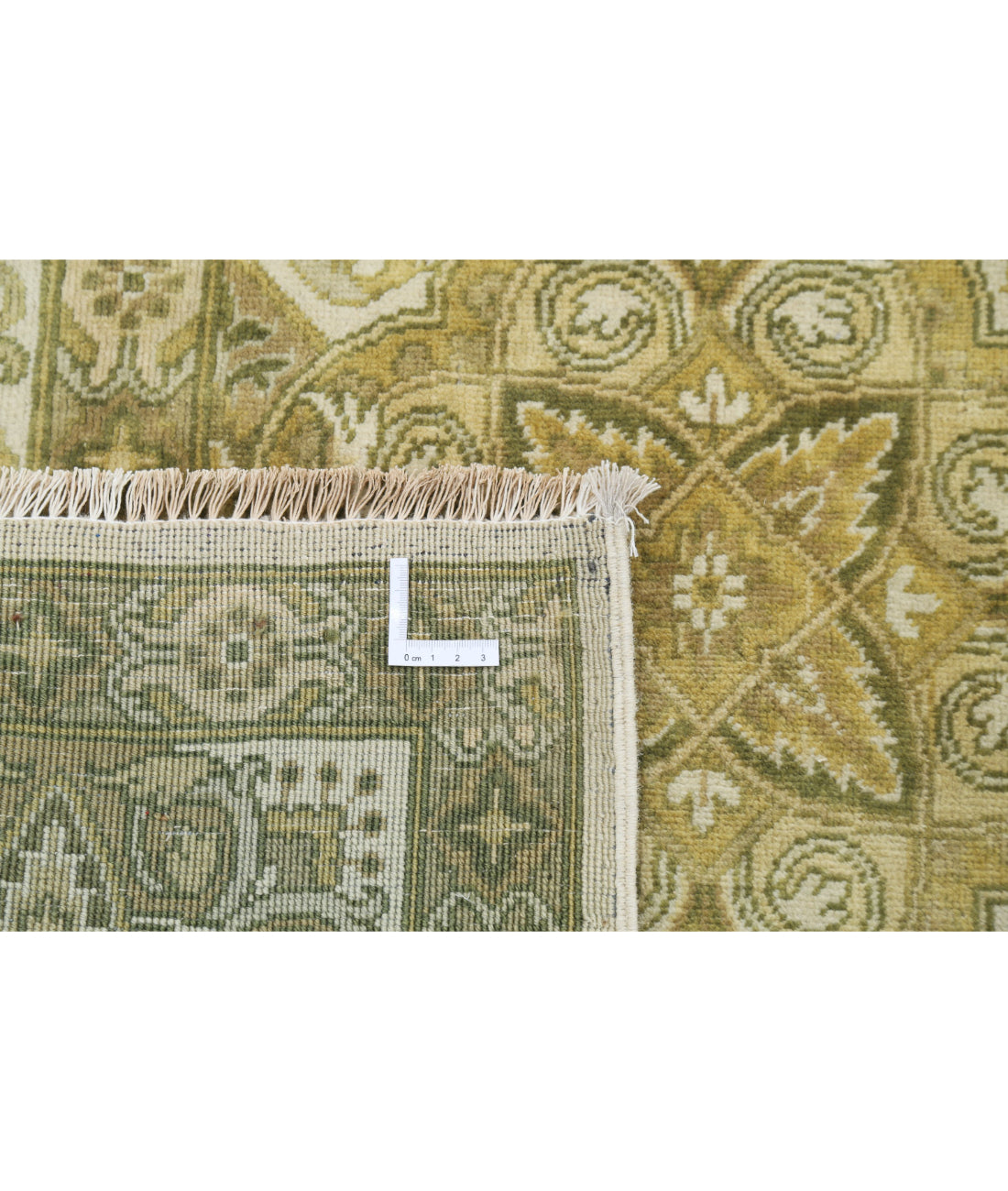 Ziegler 8'11'' X 11'7'' Hand-Knotted Wool Rug 8'11'' x 11'7'' (268 X 348) / Green / Ivory