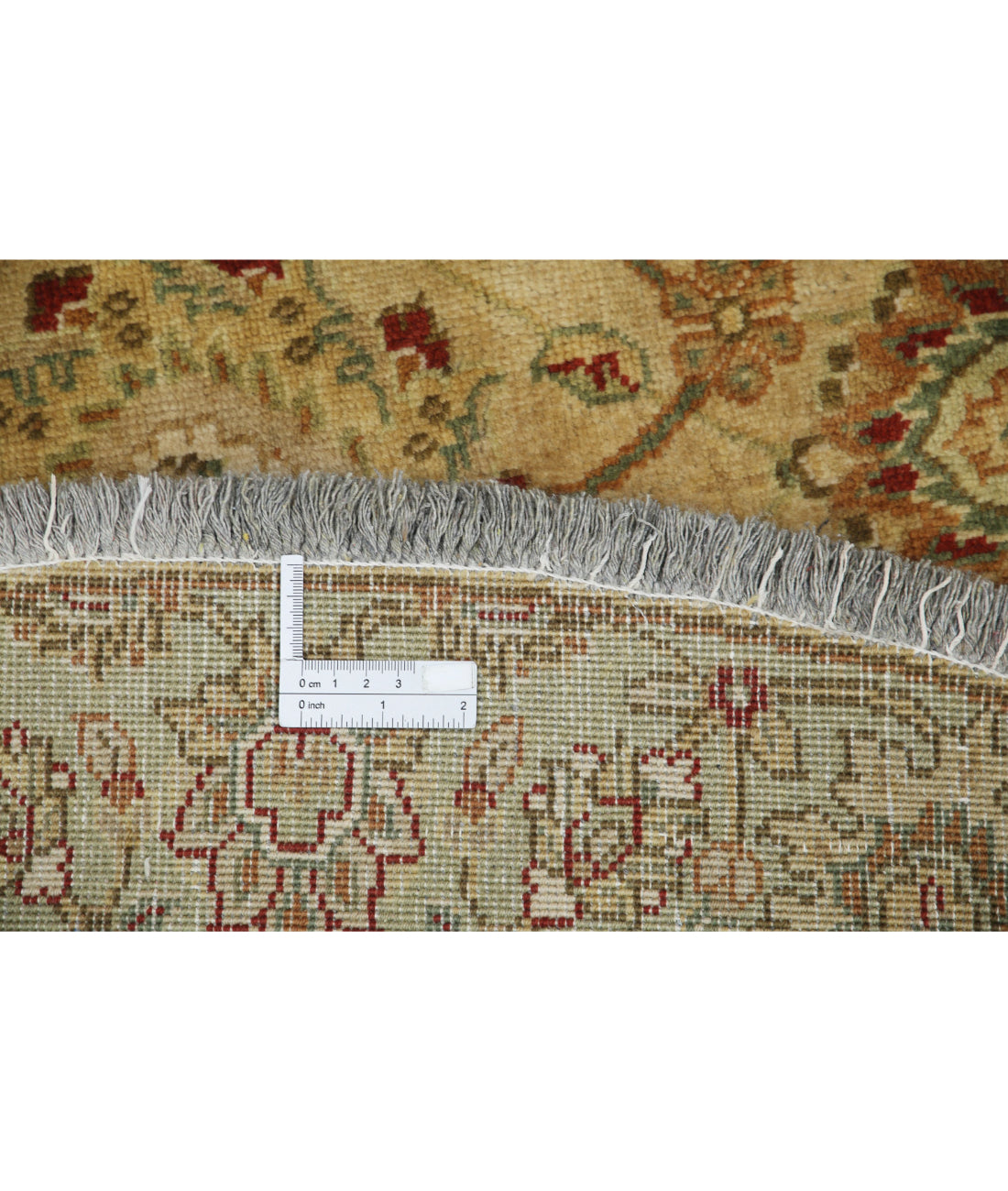 Ziegler 5'5'' X 5'6'' Hand-Knotted Wool Rug 5'5'' x 5'6'' (163 X 165) / Beige / N/A