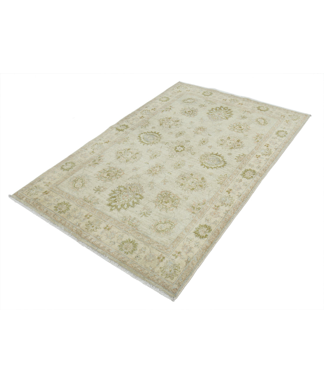 Ziegler 3'11'' X 5'11'' Hand-Knotted Wool Rug 3'11'' x 5'11'' (118 X 178) / Ivory / N/A