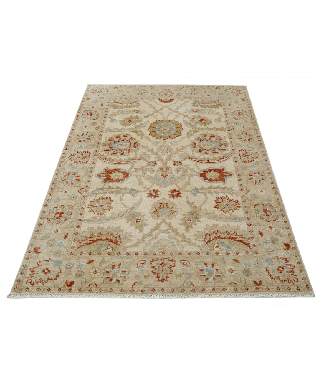 Ziegler 4'1'' X 6'0'' Hand-Knotted Wool Rug 4'1'' x 6'0'' (123 X 180) / Ivory / N/A