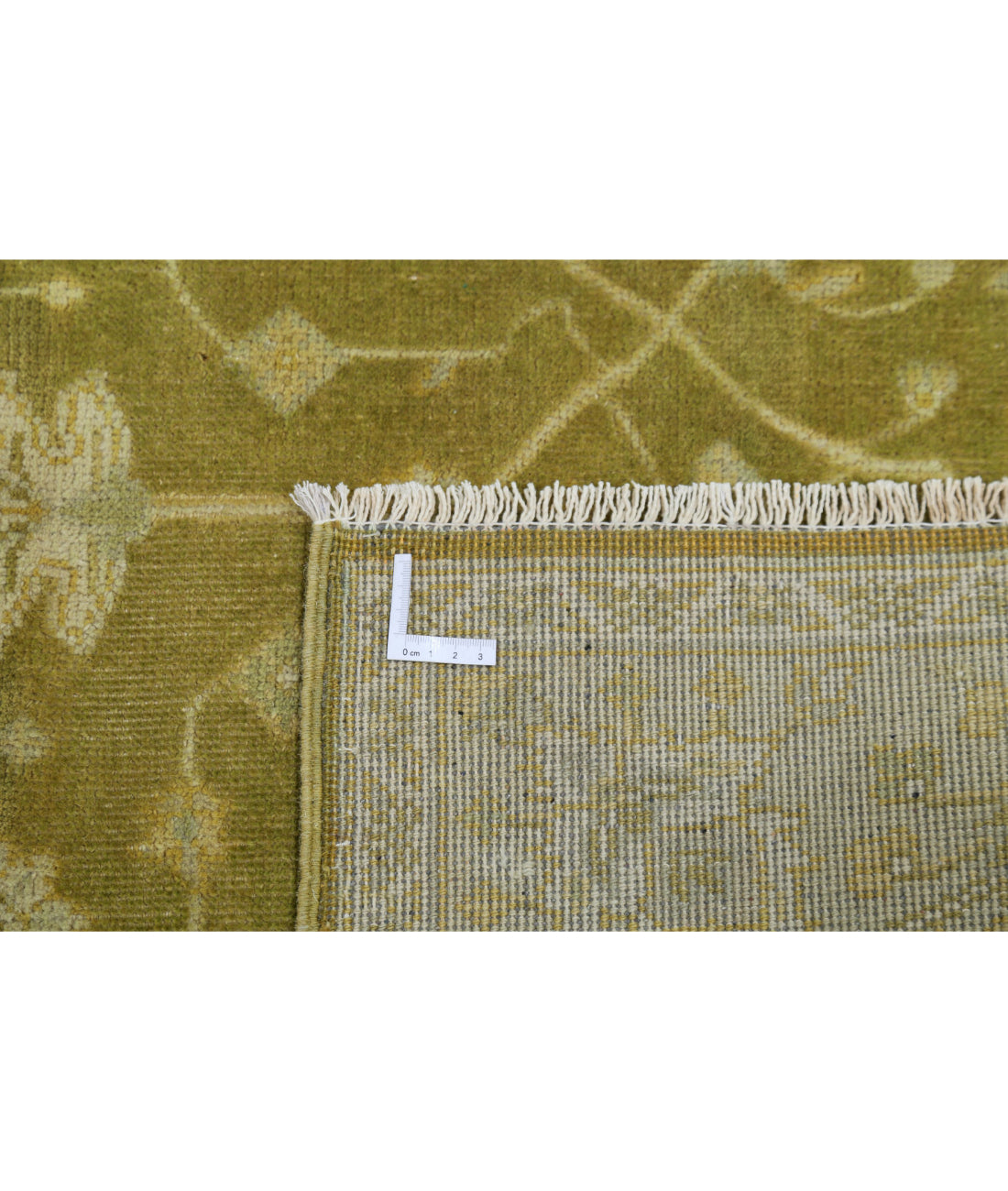 Ziegler 5'1'' X 7'9'' Hand-Knotted Wool Rug 5'1'' x 7'9'' (153 X 233) / Green / Ivory