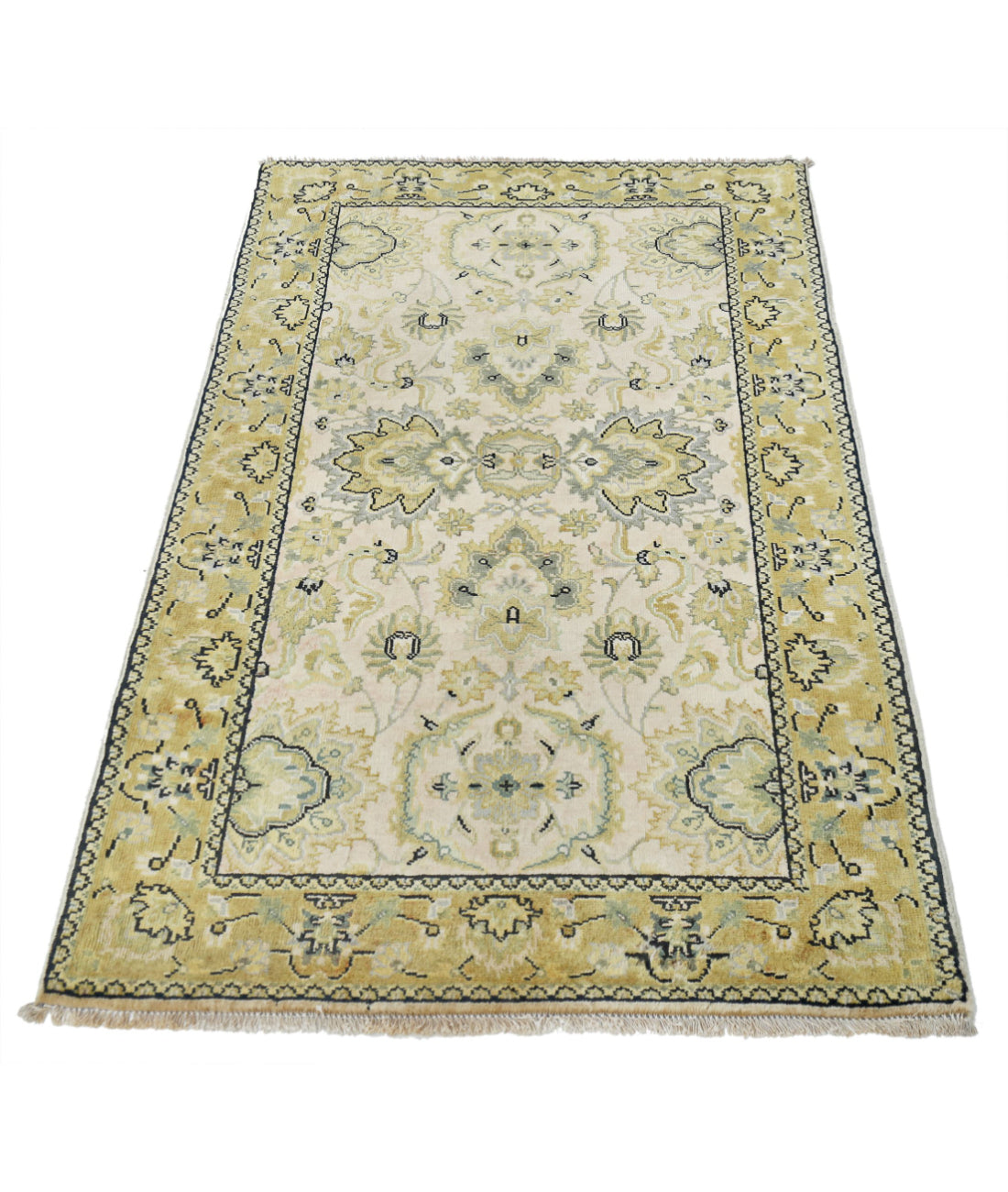 Ziegler 2'10'' X 4'10'' Hand-Knotted Wool Rug 2'10'' x 4'10'' (85 X 145) / Beige / N/A