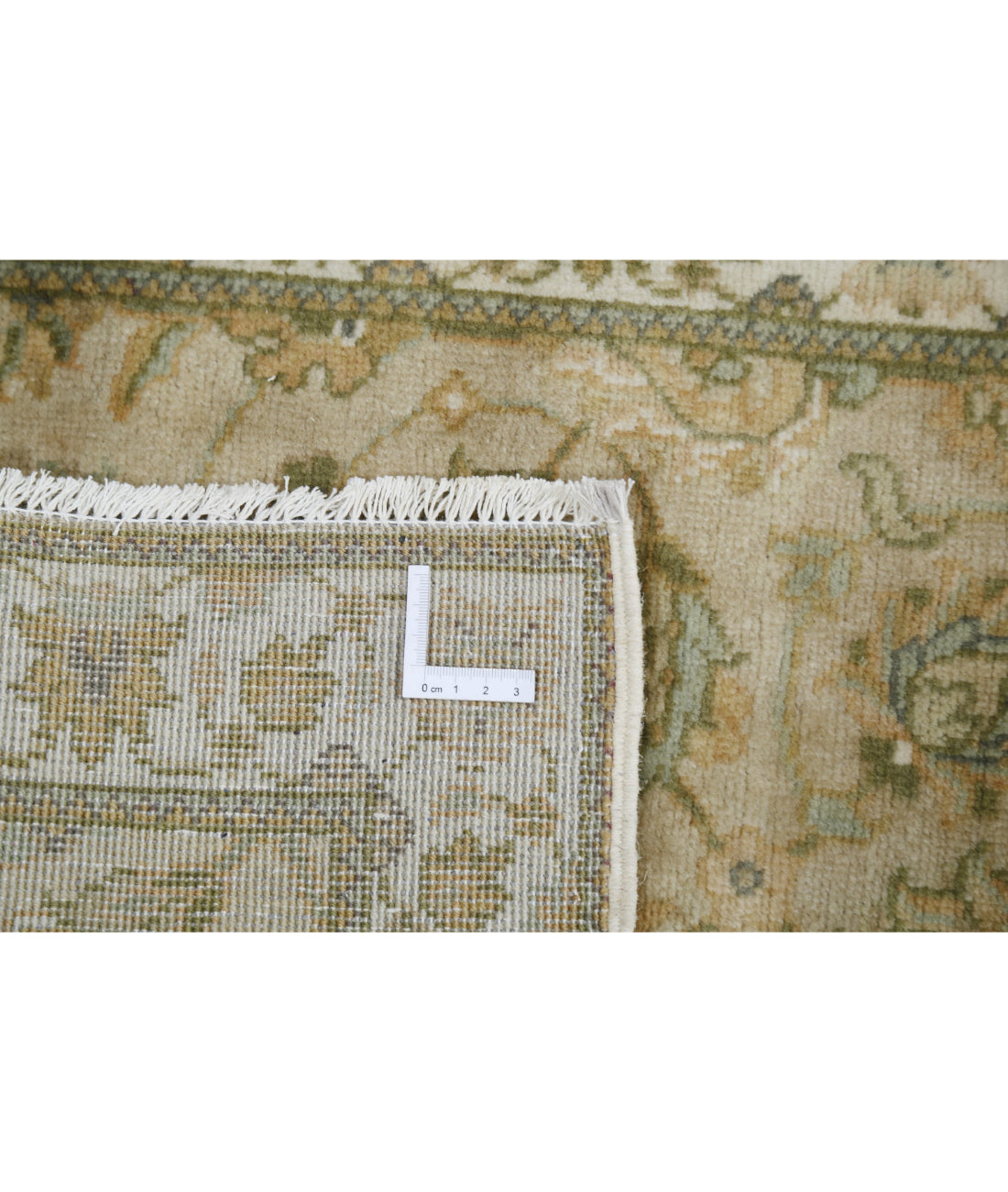 Ziegler 2'0'' X 3'11'' Hand-Knotted Wool Rug 2'0'' x 3'11'' (60 X 118) / Beige / N/A