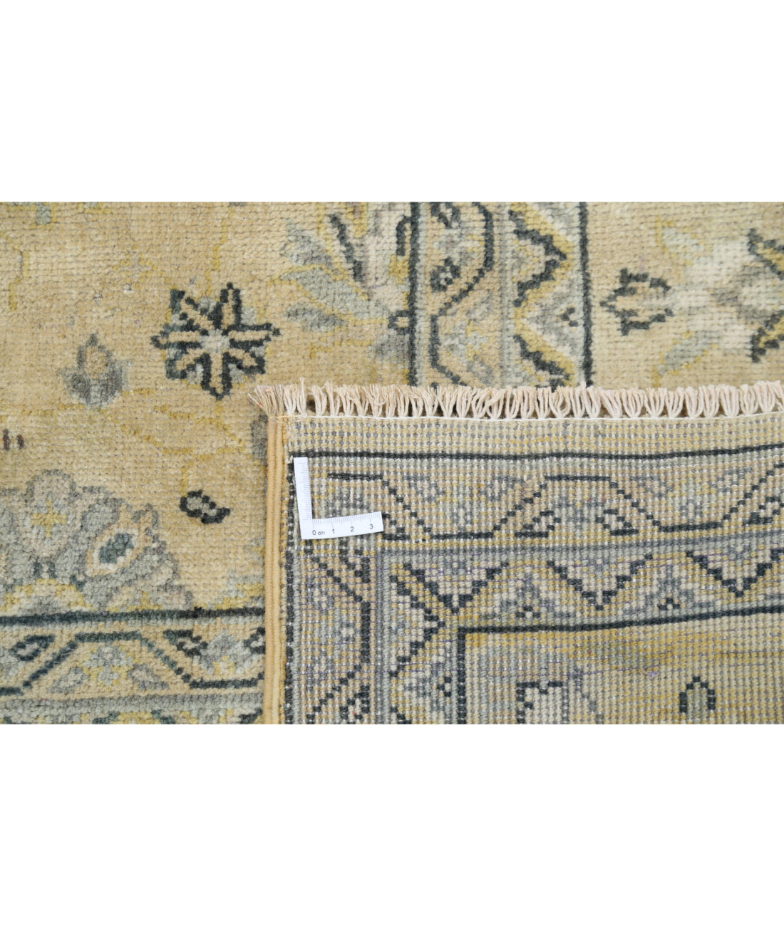 Ziegler 8'0'' X 9'8'' Hand-Knotted Wool Rug 8'0'' x 9'8'' (240 X 290) / Beige / N/A