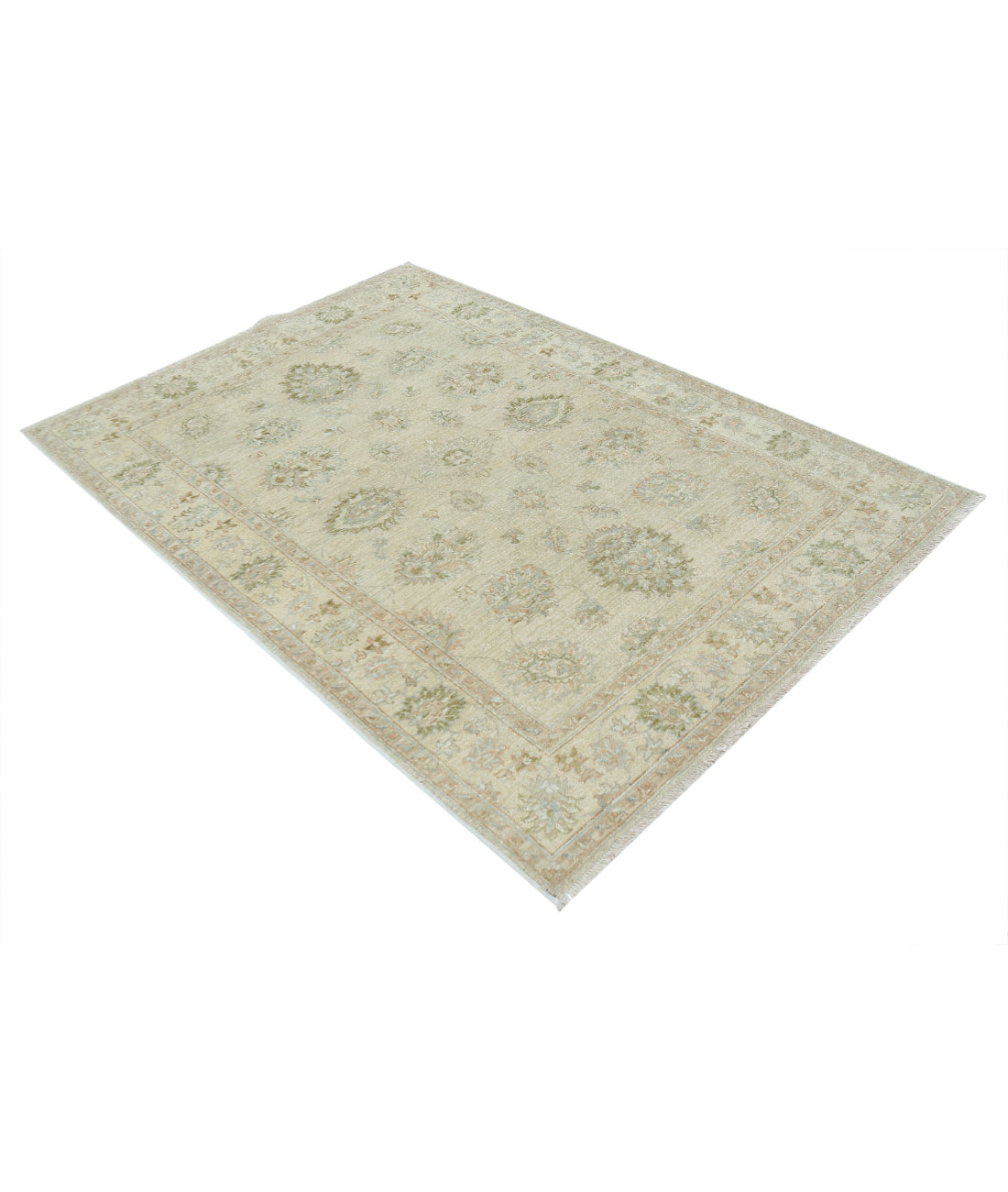 Ziegler 4'4'' X 6'4'' Hand-Knotted Wool Rug 4'4'' x 6'4'' (130 X 190) / Ivory / N/A