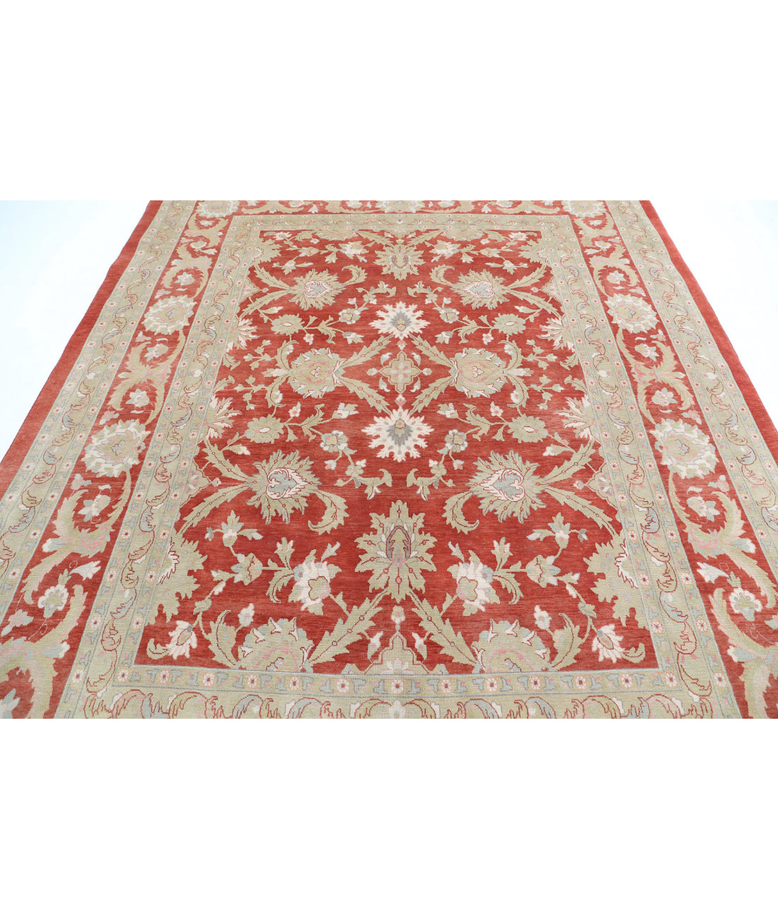 Sultanabad 8'1'' X 9'10'' Hand-Knotted Wool Rug 8'1'' x 9'10'' (243 X 295) / Red / Green