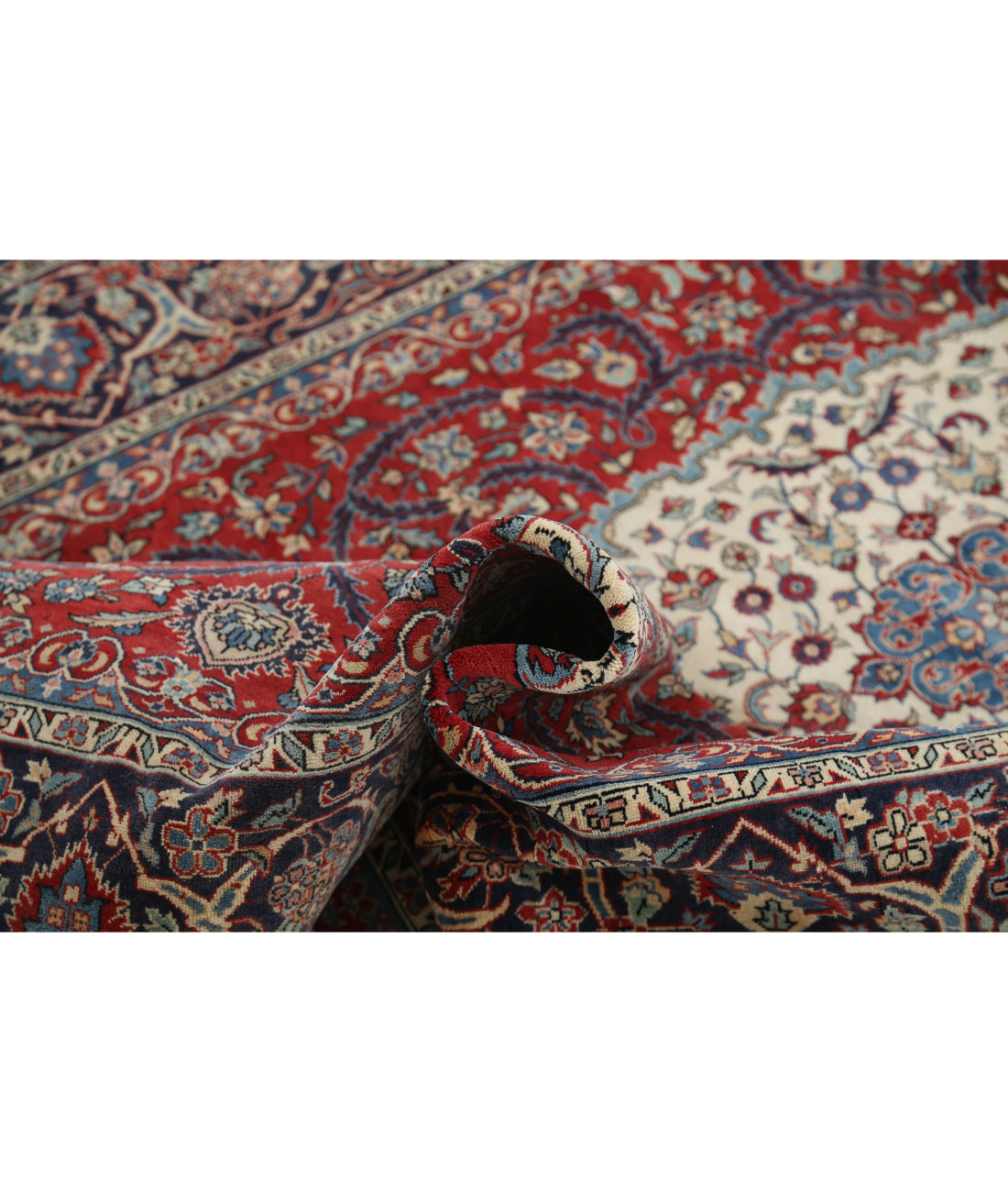 Heritage 4'7'' X 7'1'' Hand-Knotted Wool Rug 4'7'' x 7'1'' (138 X 213) / Red / Blue