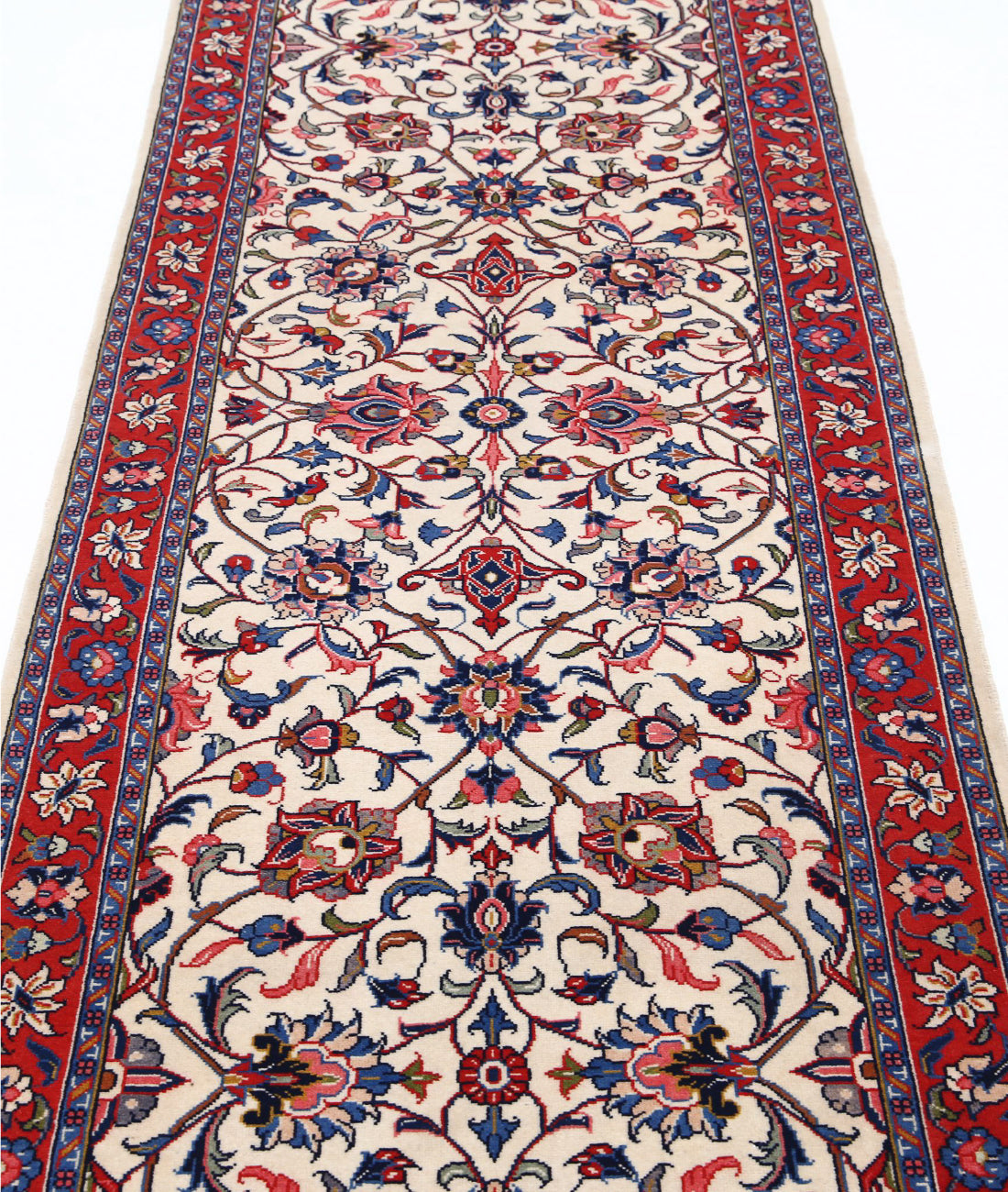 Heritage 2'10'' X 17'7'' Hand-Knotted Wool Rug 2'10'' x 17'7'' (85 X 528) / Ivory / Red