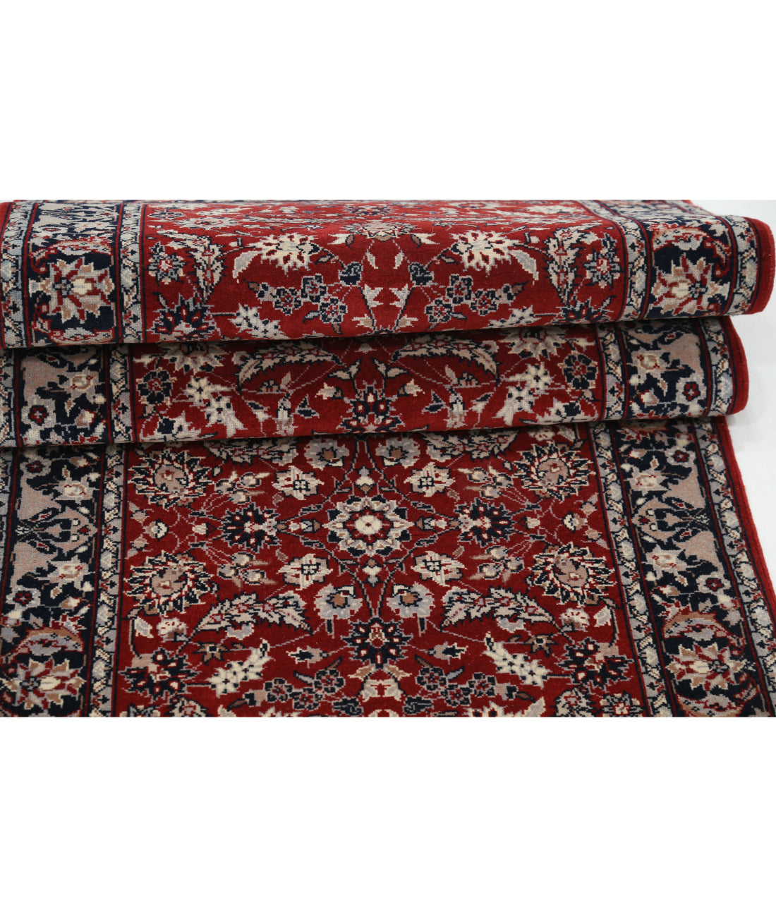 Heritage 2'6'' X 12'1'' Hand-Knotted Wool Rug 2'6'' x 12'1'' (75 X 363) / Red / Blue