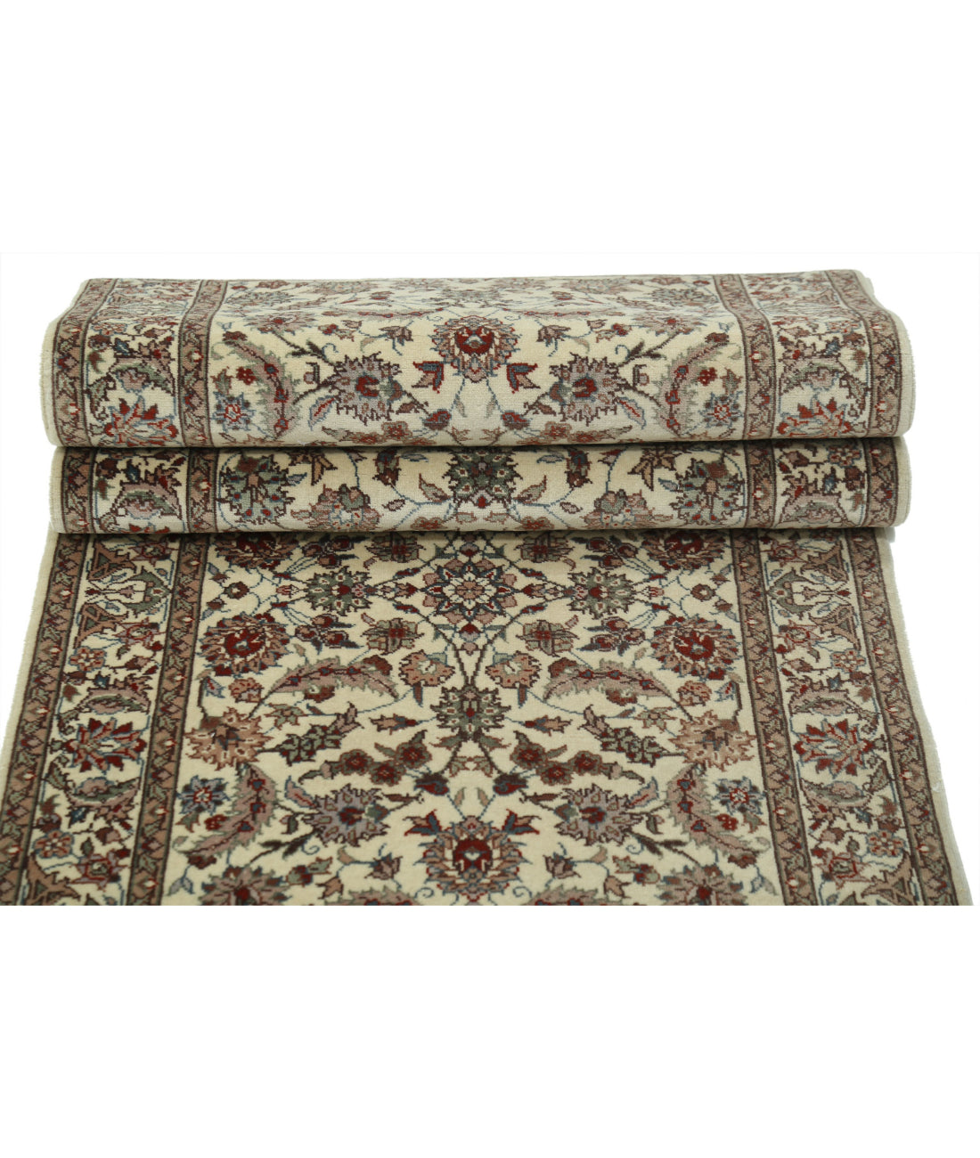 Heritage 2'6'' X 11'11'' Hand-Knotted Wool Rug 2'6'' x 11'11'' (75 X 358) / Ivory / Taupe