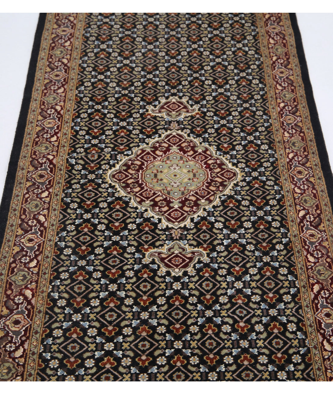 Heritage 2'6'' X 10'4'' Hand-Knotted Wool-Silk Rug 2'6'' x 10'4'' (75 X 310) / Black / Red