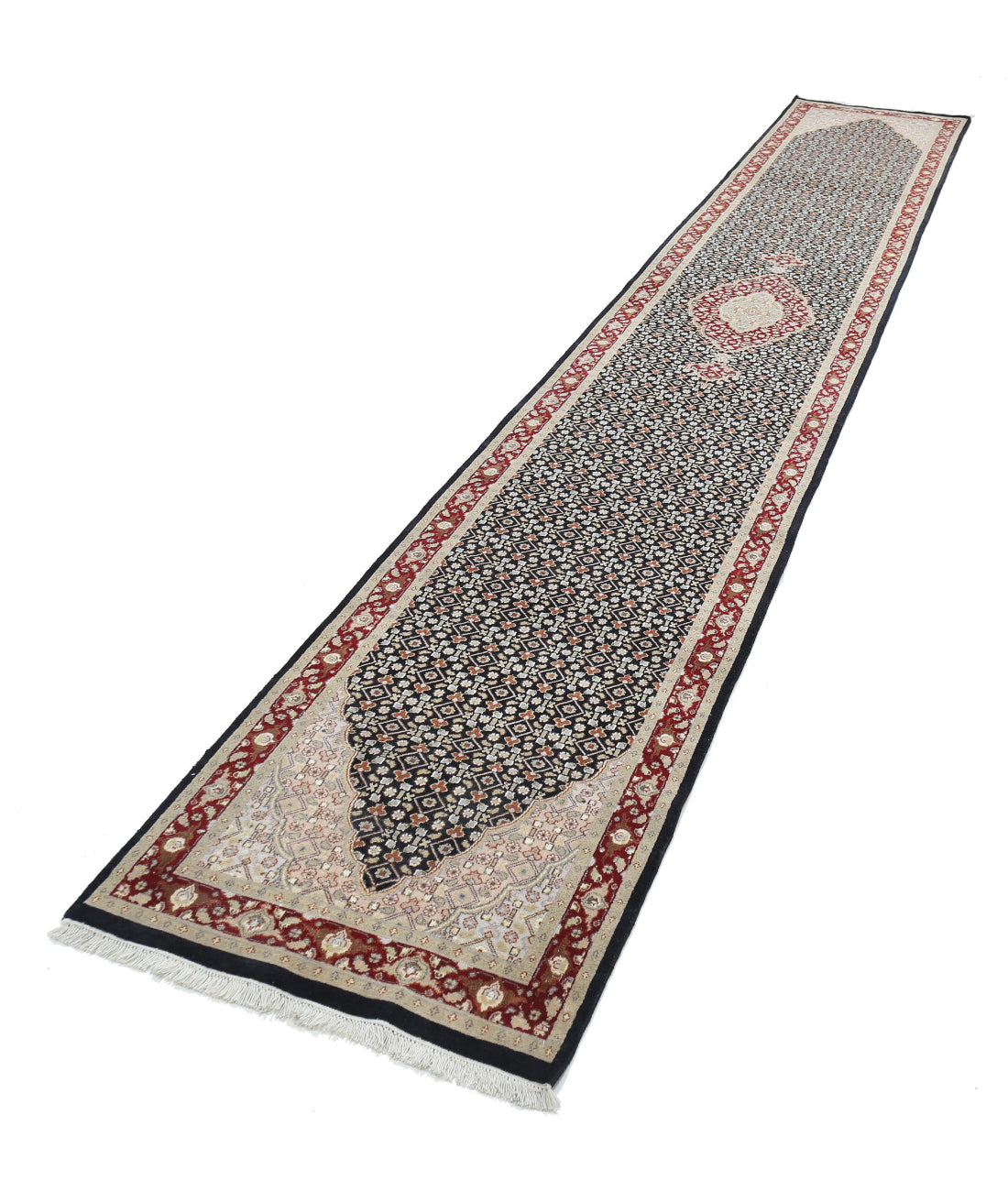 Heritage 2'6'' X 15'8'' Hand-Knotted Wool-Silk Rug 2'6'' x 15'8'' (75 X 470) / Black / Red