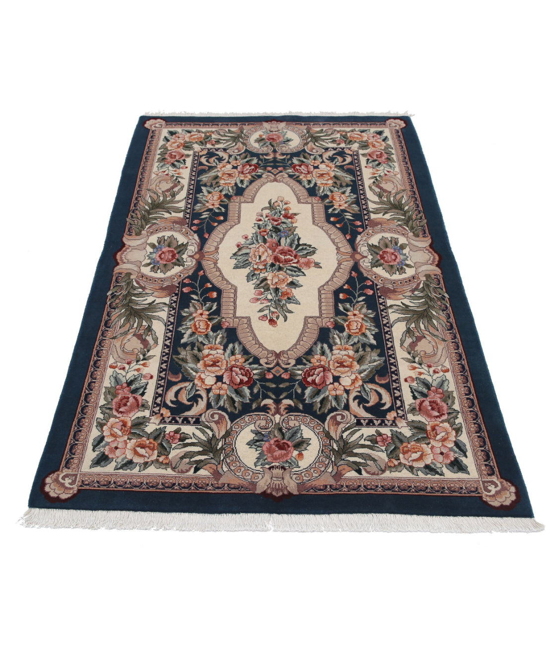 Heritage 3'10'' X 5'9'' Hand-Knotted Wool Rug 3'10'' x 5'9'' (115 X 173) / Green / Ivory