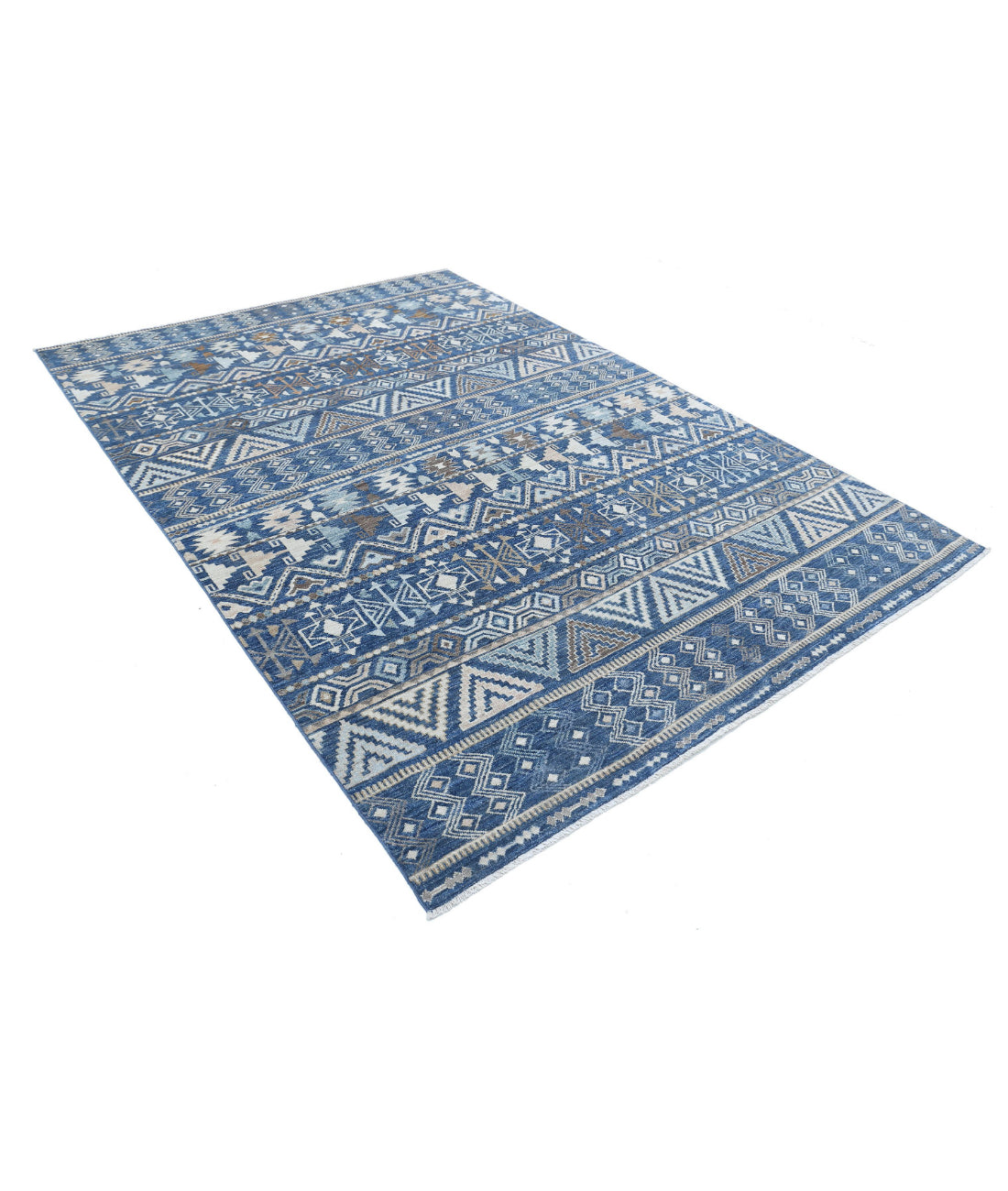 Khurjeen 6'9'' X 8'5'' Hand-Knotted Wool Rug 6'9'' x 8'5'' (203 X 253) / Blue / Ivory