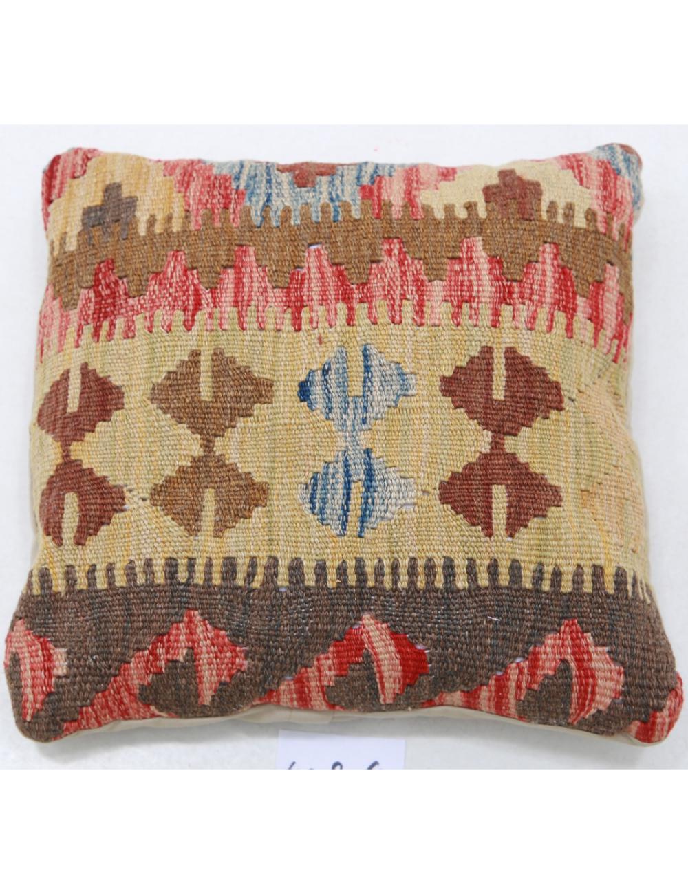 Pillows 1' 5" X 1' 5" Hand-Woven Wool Pillow 1' 5" X 1' 5" (43 X 43) / Multi / Multi