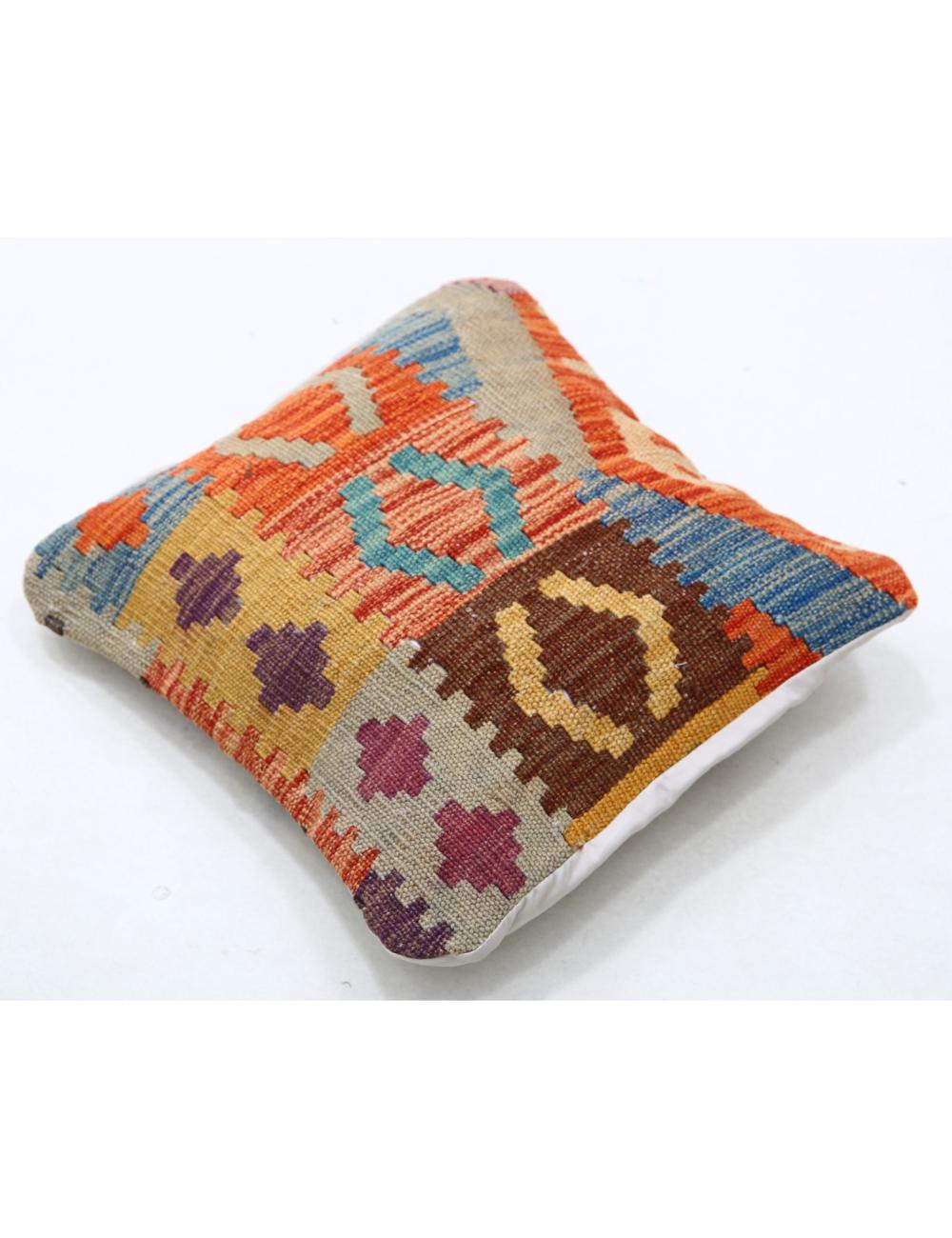 Pillows 1' 5" X 1' 5" Hand-Woven Wool Pillow 1' 5" X 1' 5" (43 X 43) / Multi / Multi