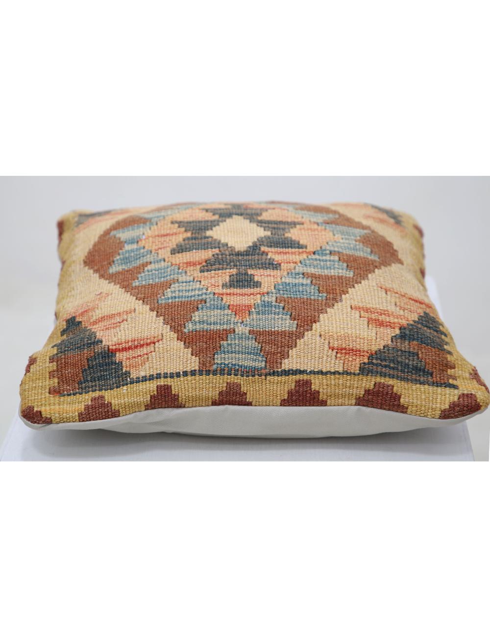 Pillows 1' 5" X 1' 5" Hand-Woven Wool Pillow 1' 5" X 1' 5" (43 X 43) / Multi / Multi