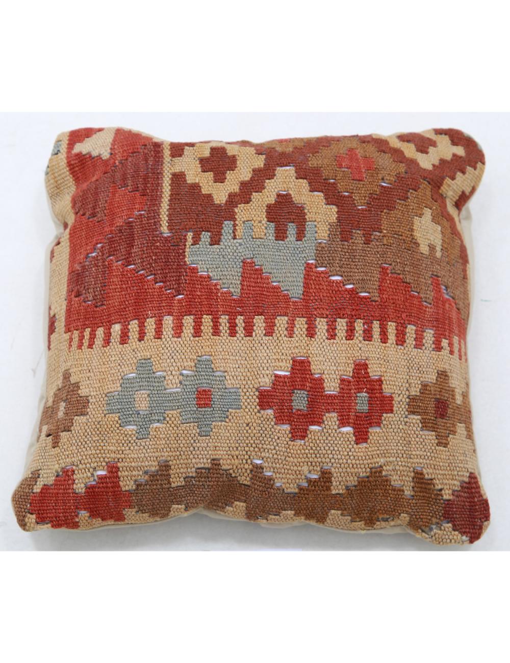 Pillows 1' 5" X 1' 5" Hand-Woven Wool Pillow 1' 5" X 1' 5" (43 X 43) / Multi / Multi