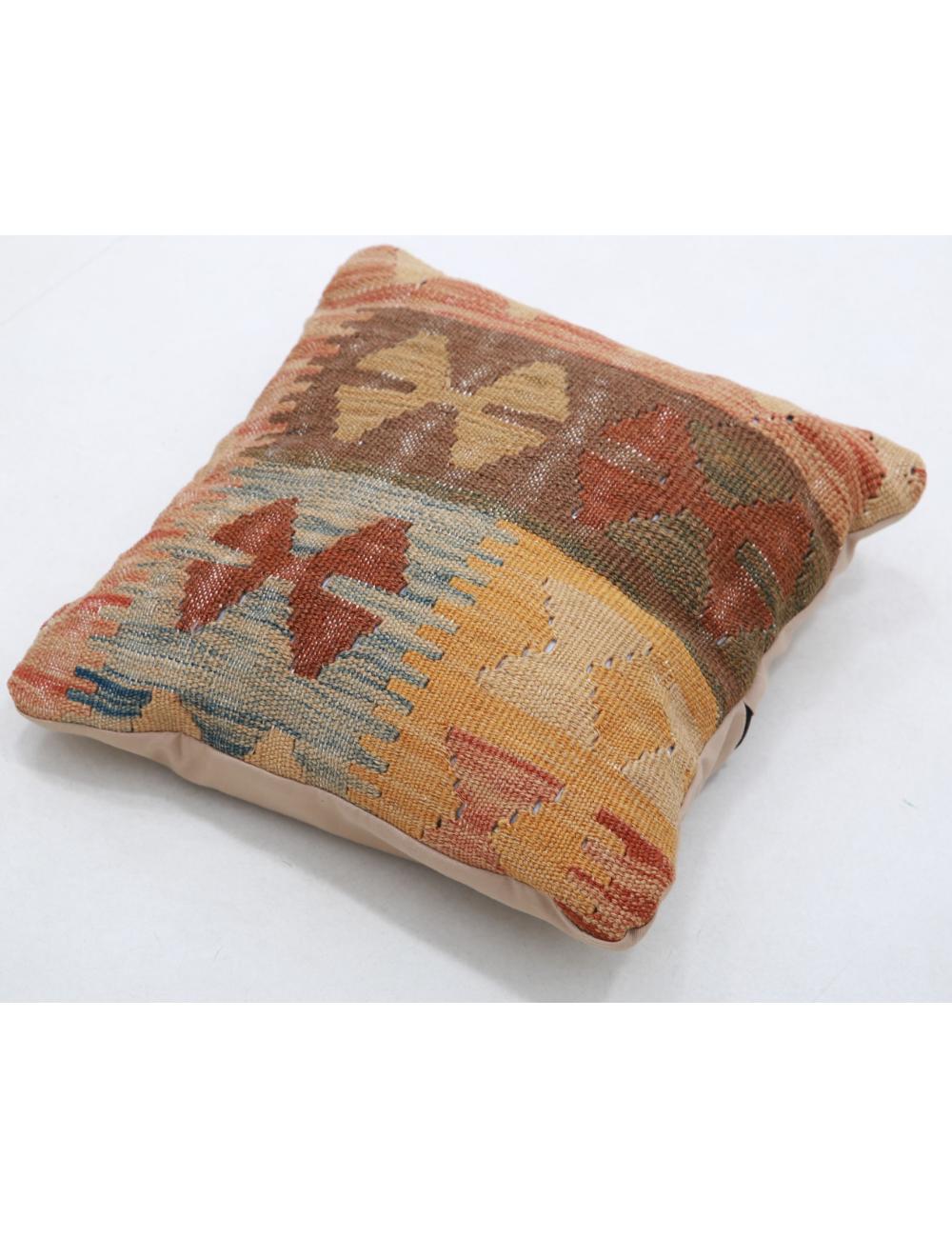 Pillows 1' 5" X 1' 5" Hand-Woven Wool Pillow 1' 5" X 1' 5" (43 X 43) / Multi / Multi