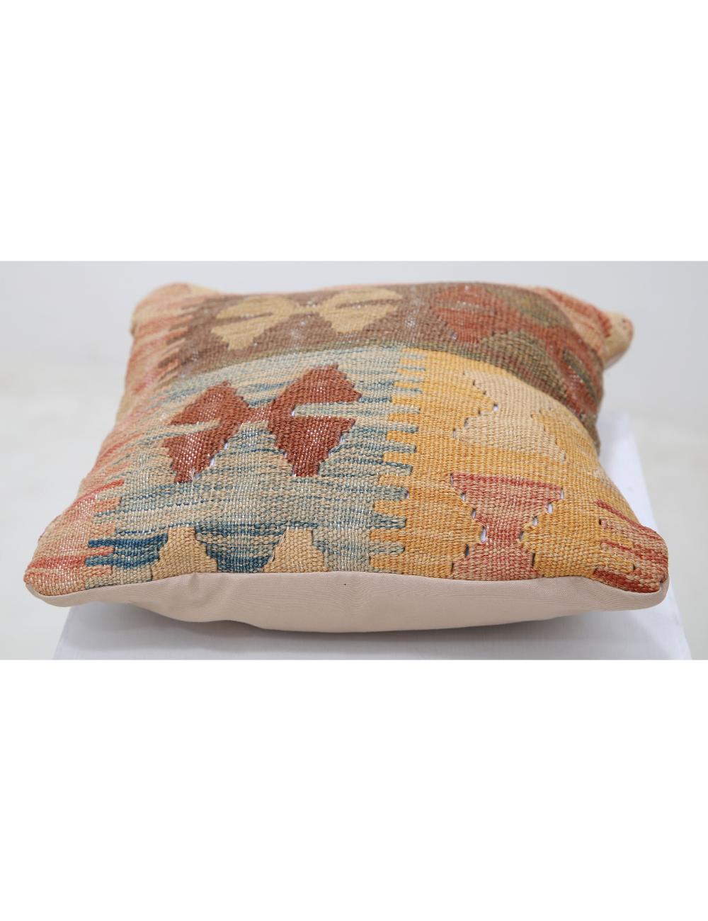 Pillows 1' 5" X 1' 5" Hand-Woven Wool Pillow 1' 5" X 1' 5" (43 X 43) / Multi / Multi