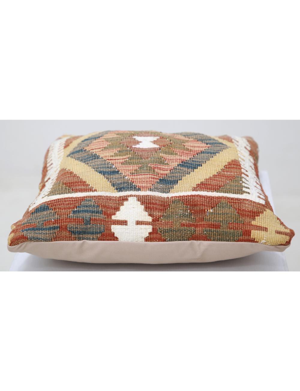 Pillows 1' 5" X 1' 5" Hand-Woven Wool Pillow 1' 5" X 1' 5" (43 X 43) / Multi / Multi