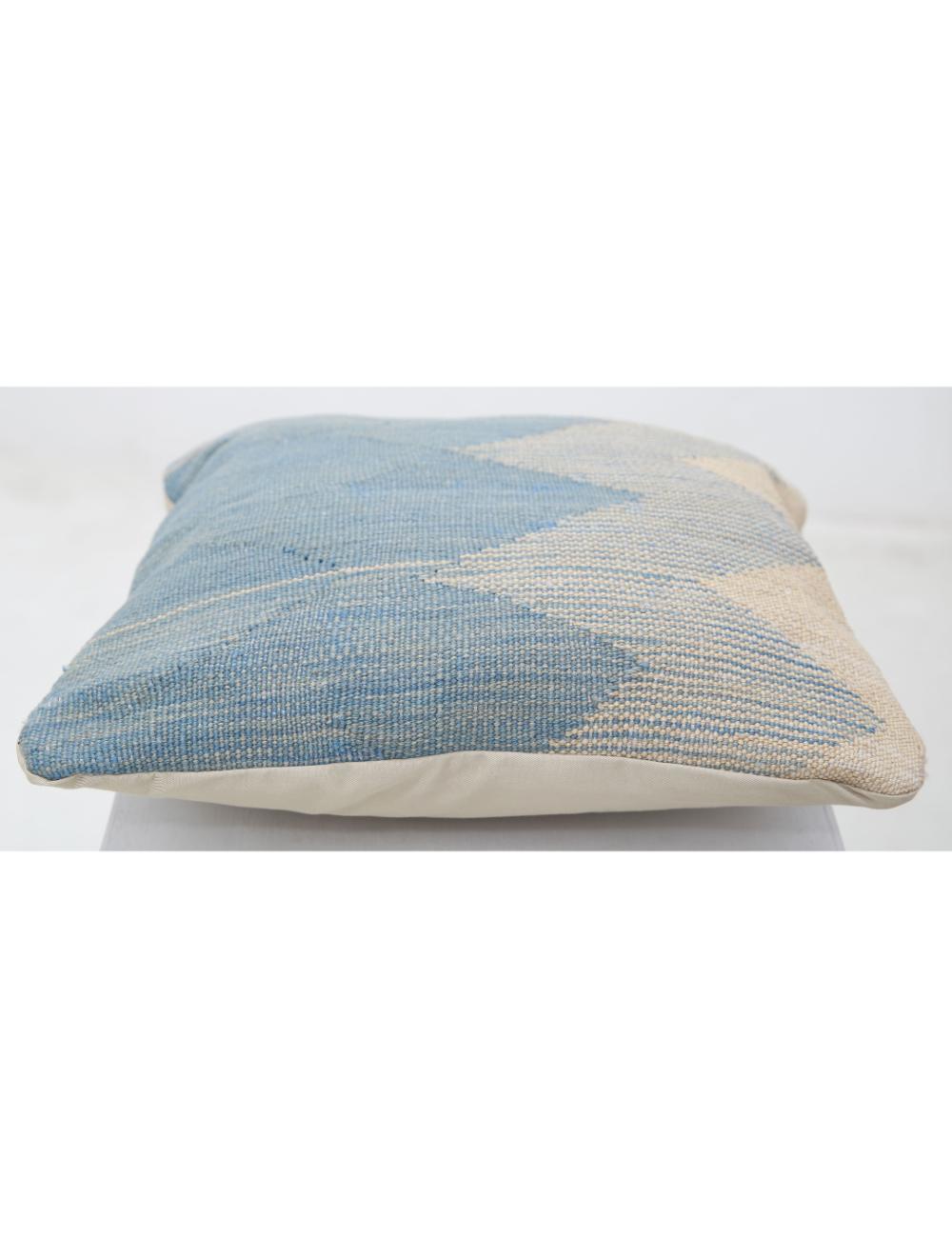 Pillows 1' 5" X 1' 5" Hand-Woven Wool Pillow 1' 5" X 1' 5" (43 X 43) / Multi / Multi