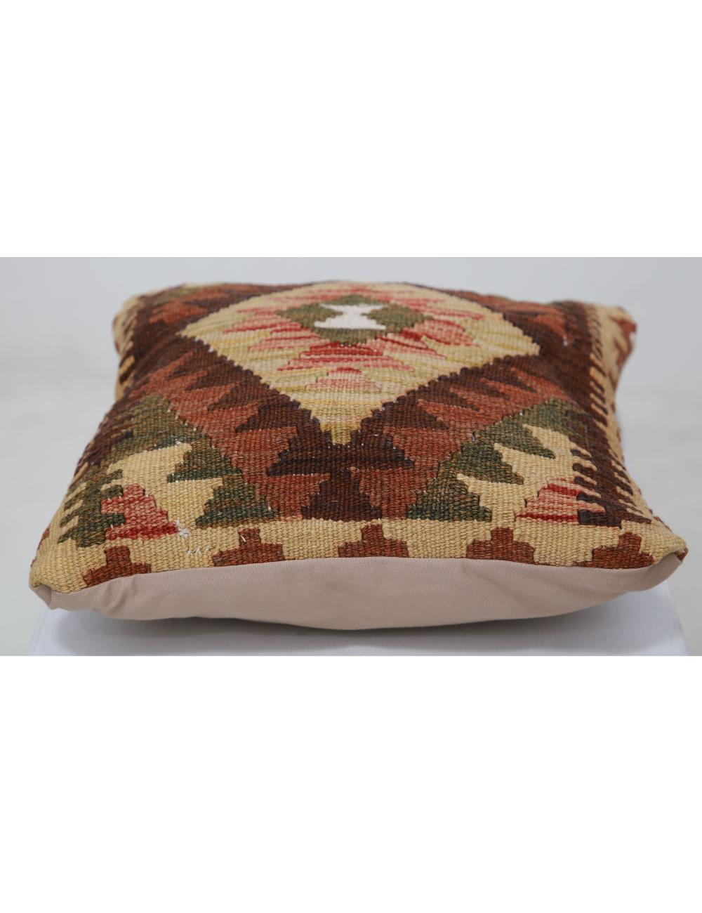 Pillows 1' 0" X 1' 0" Hand-Woven Wool Pillow 1' 0" X 1' 0" (30 X 30) / Multi / Multi