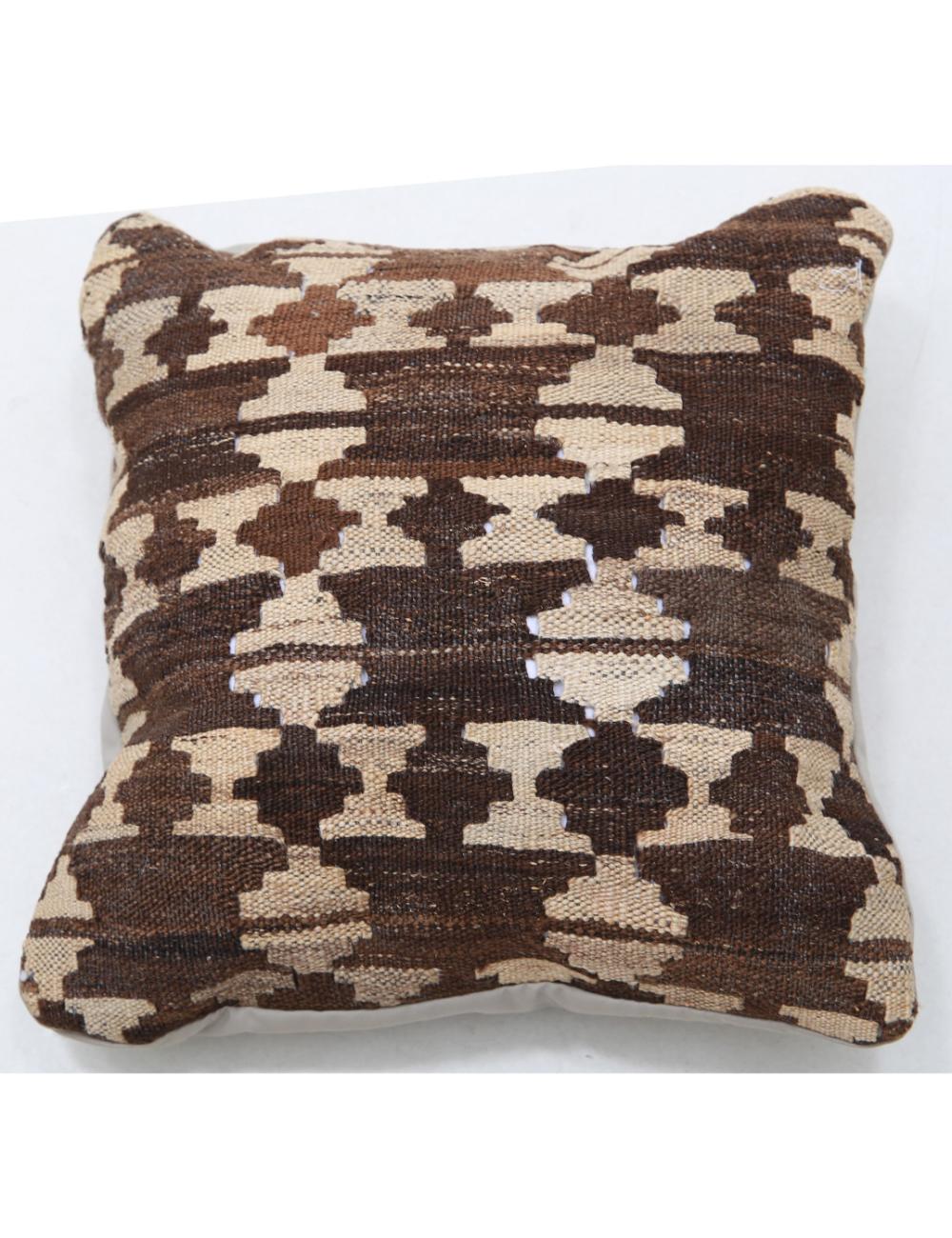 Pillows 1' 5" X 1' 5" Hand-Woven Wool Pillow 1' 5" X 1' 5" (43 X 43) / Multi / Multi