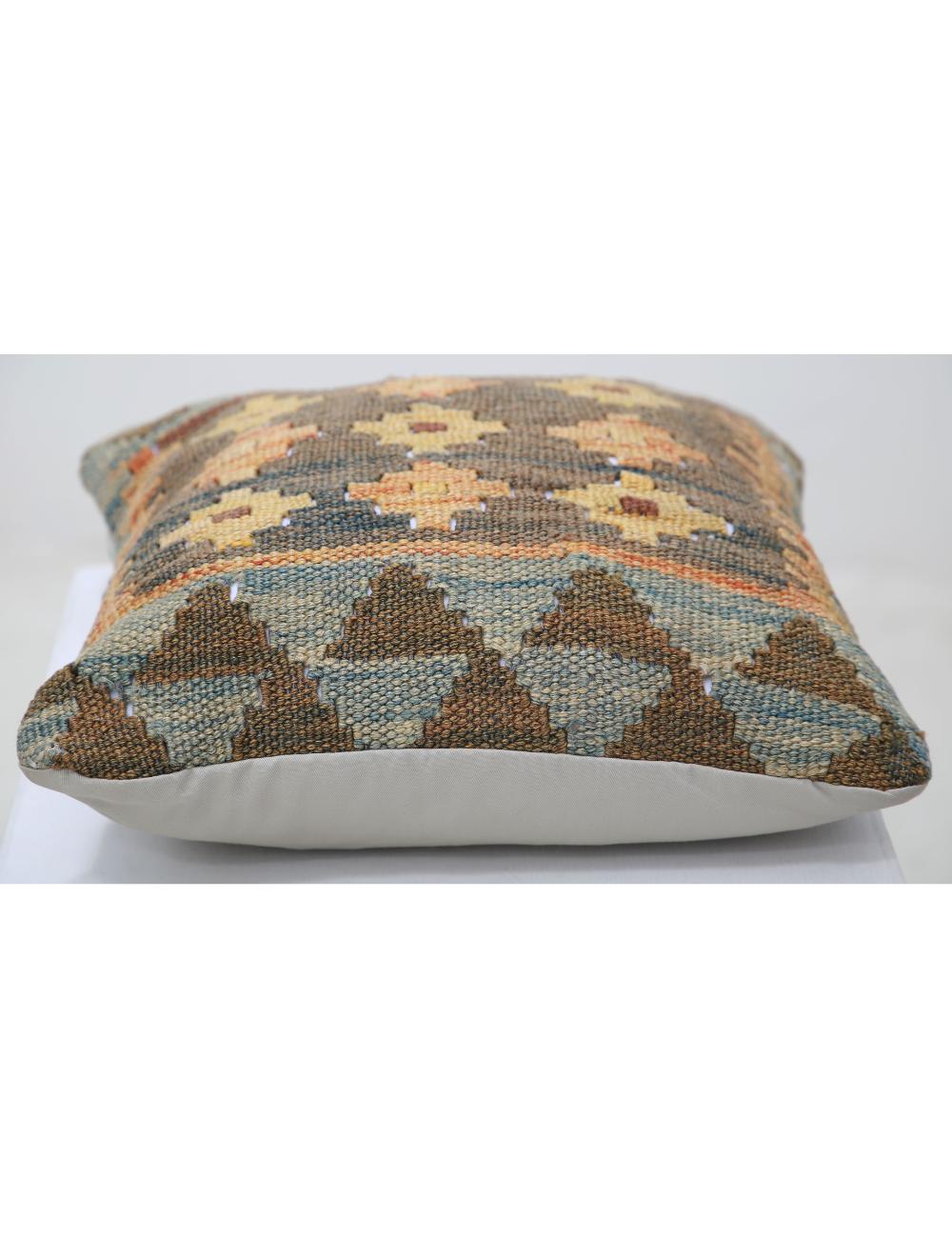 Pillows 1' 5" X 1' 5" Hand-Woven Wool Pillow 1' 5" X 1' 5" (43 X 43) / Multi / Multi