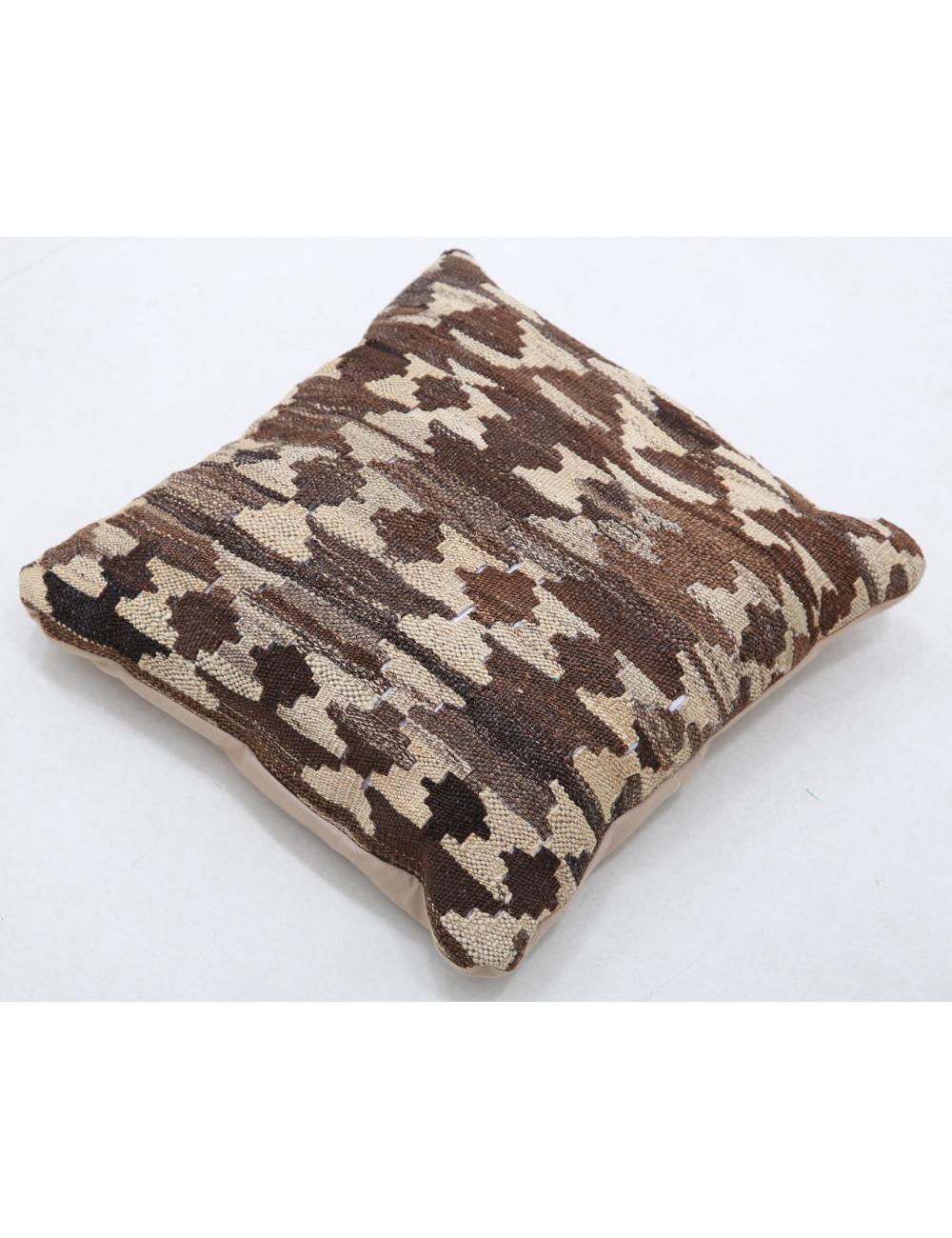 Pillows 1' 5" X 1' 5" Hand-Woven Wool Pillow 1' 5" X 1' 5" (43 X 43) / Multi / Multi