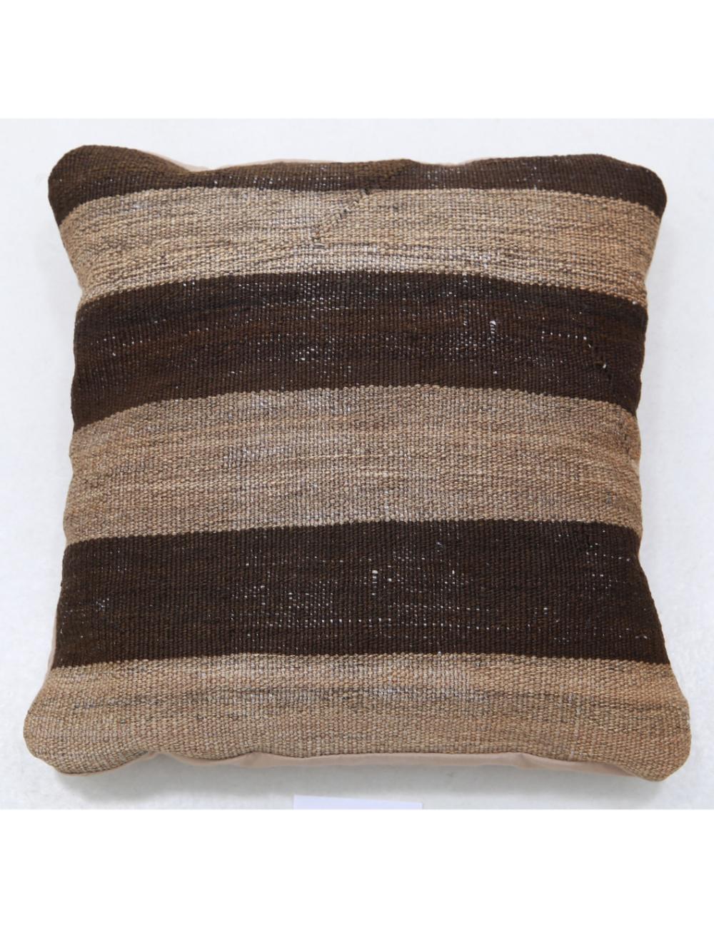 Pillows 1' 5" X 1' 5" Hand-Woven Wool Pillow 1' 5" X 1' 5" (43 X 43) / Multi / Multi