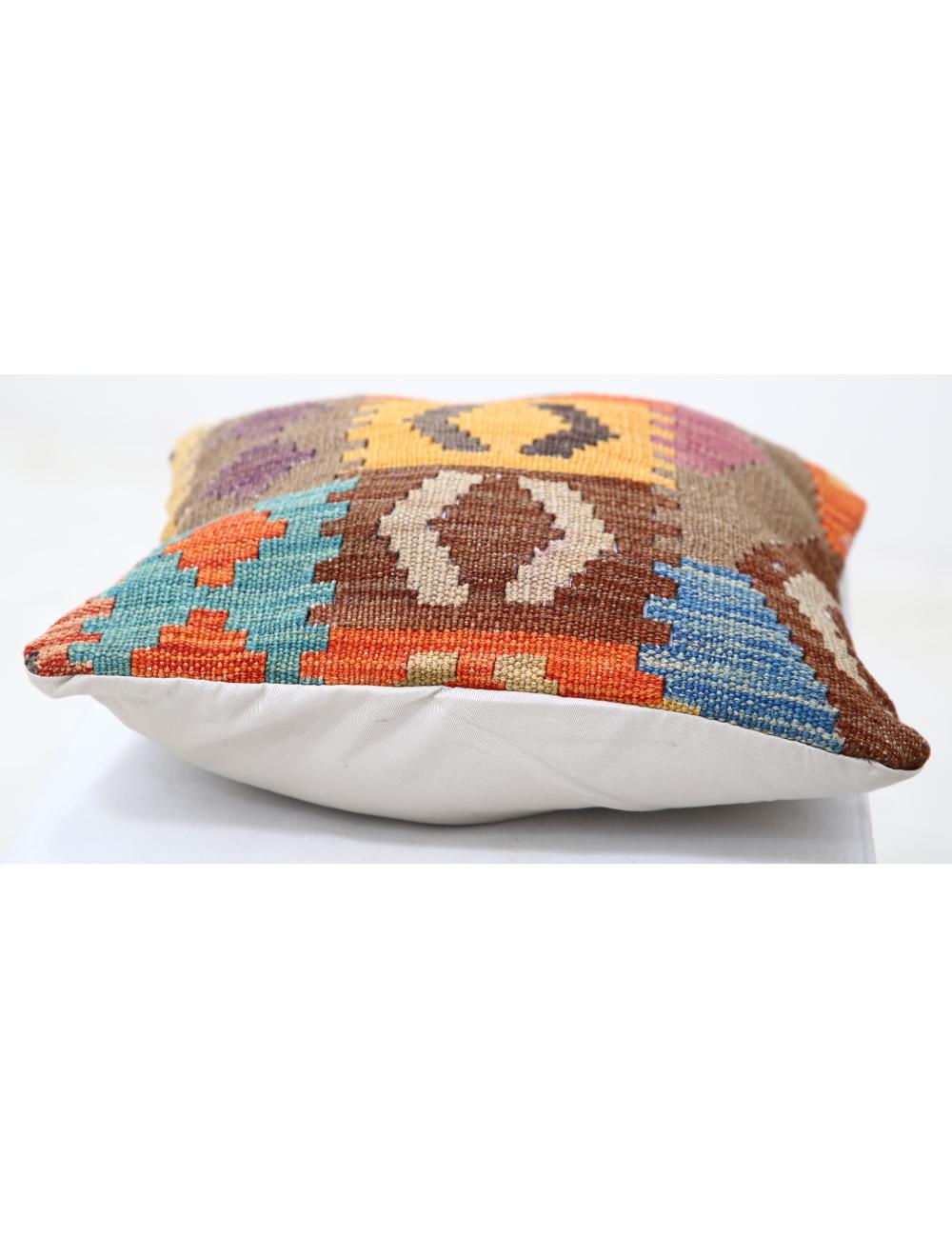 Pillows 1' 5" X 1' 5" Hand-Woven Wool Pillow 1' 5" X 1' 5" (43 X 43) / Multi / Multi