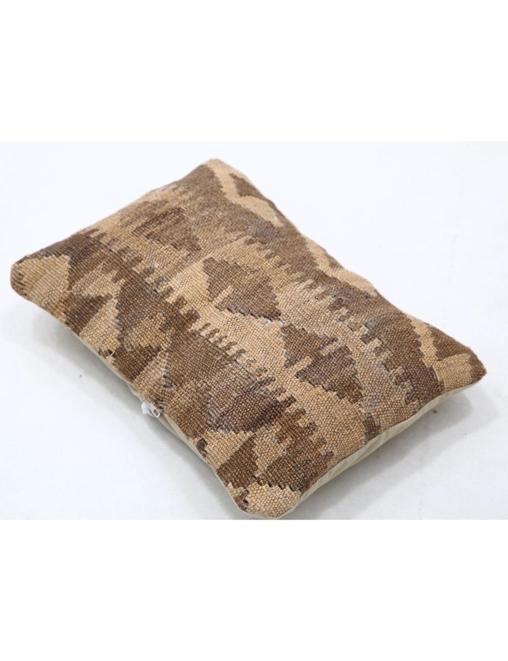 Pillows 1' 0" X 1' 5" Hand-Woven Wool Pillow 1' 0" X 1' 5" (30 X 43) / Multi / Multi