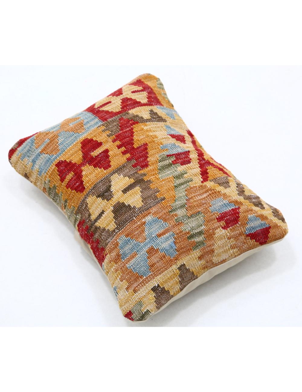 Pillows 1' 0" X 1' 5" Hand-Woven Wool Pillow 1' 0" X 1' 5" (30 X 43) / Multi / Multi