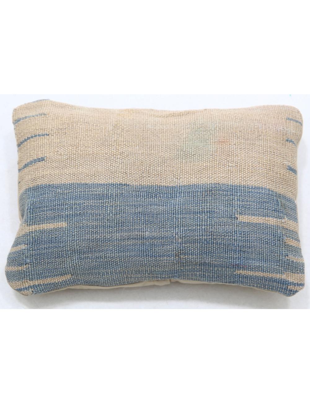 Pillows 1' 0" X 1' 5" Hand-Woven Wool Pillow 1' 0" X 1' 5" (30 X 43) / Multi / Multi