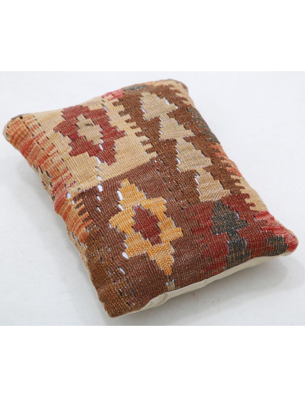 Pillows 1' 0" X 1' 5" Hand-Woven Wool Pillow 1' 0" X 1' 5" (30 X 43) / Multi / Multi