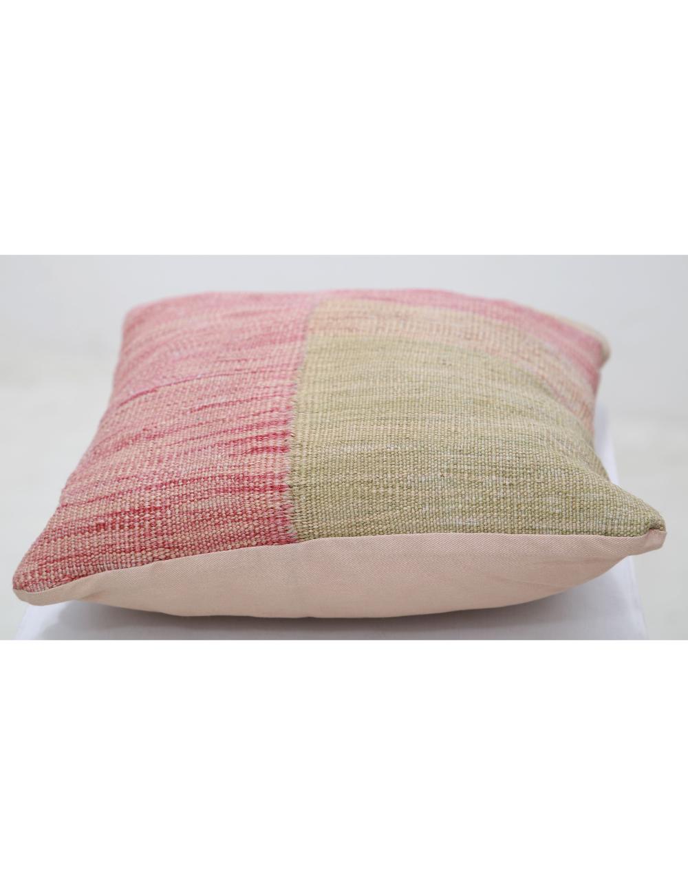 Pillows 1' 5" X 1' 5" Hand-Woven Wool Pillow 1' 5" X 1' 5" (43 X 43) / Multi / Multi