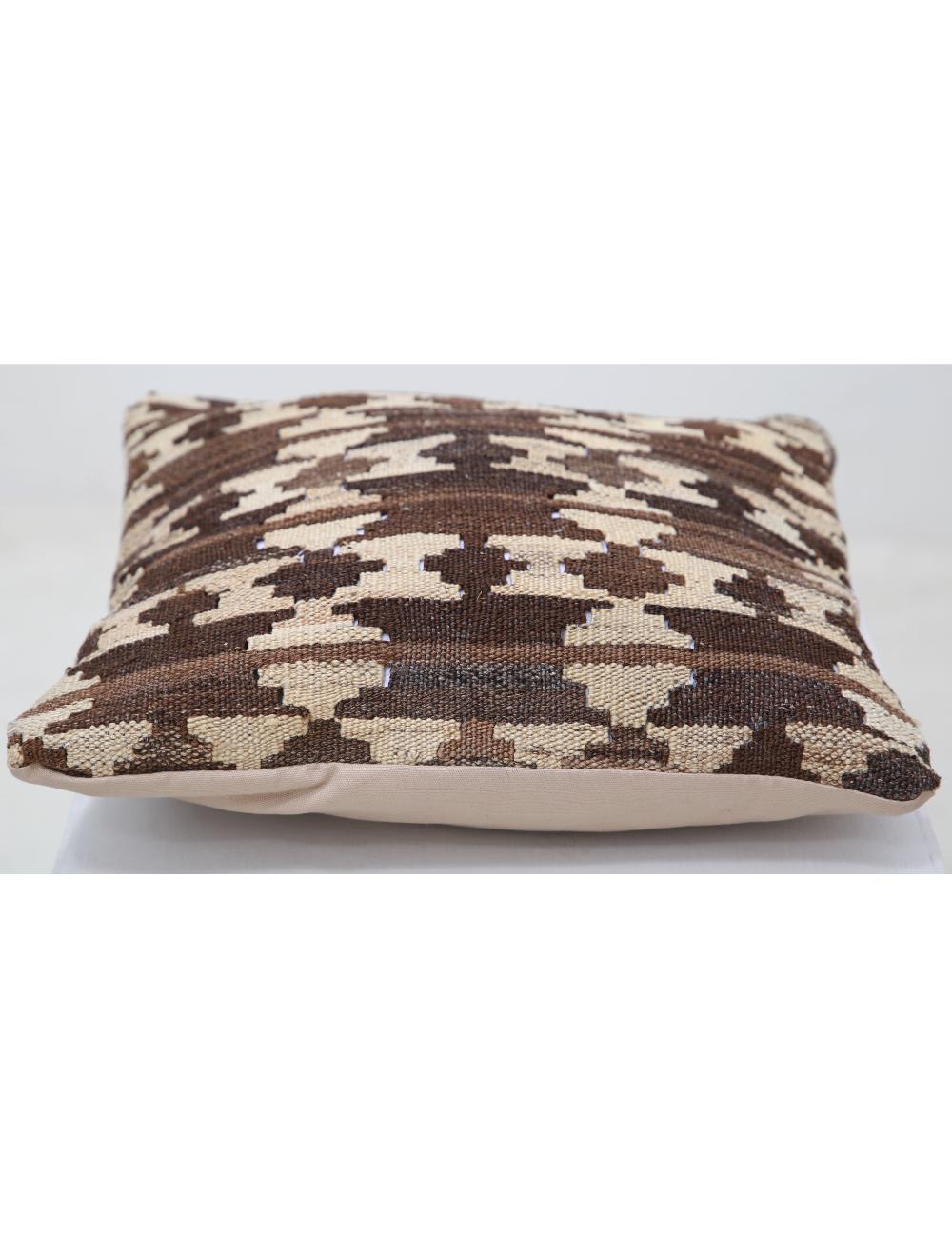 Pillows 1' 5" X 1' 5" Hand-Woven Wool Pillow 1' 5" X 1' 5" (43 X 43) / Multi / Multi