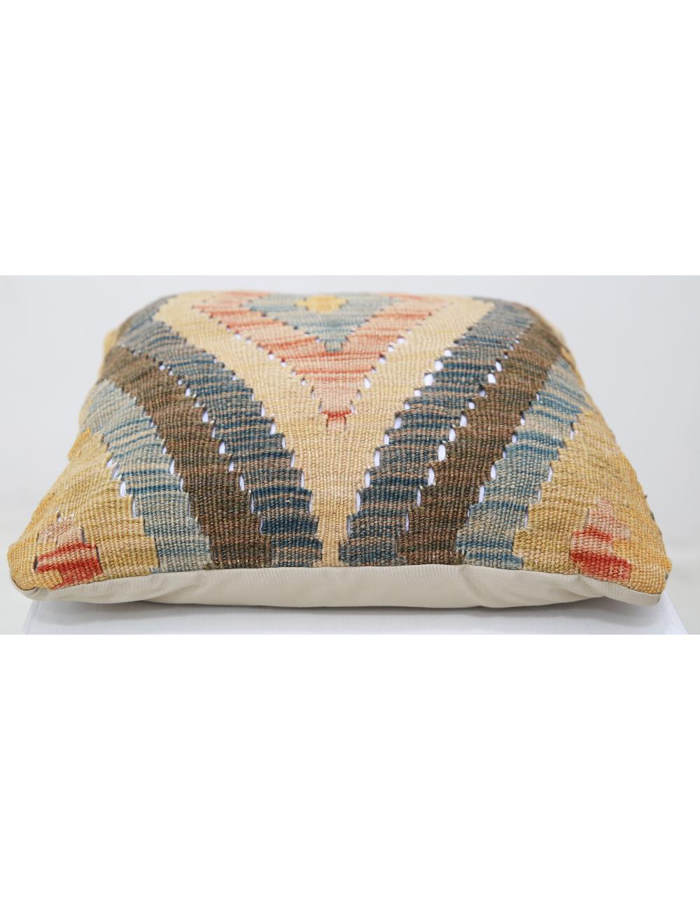 Pillows 1' 5" X 1' 5" Hand-Woven Wool Pillow 1' 5" X 1' 5" (43 X 43) / Multi / Multi