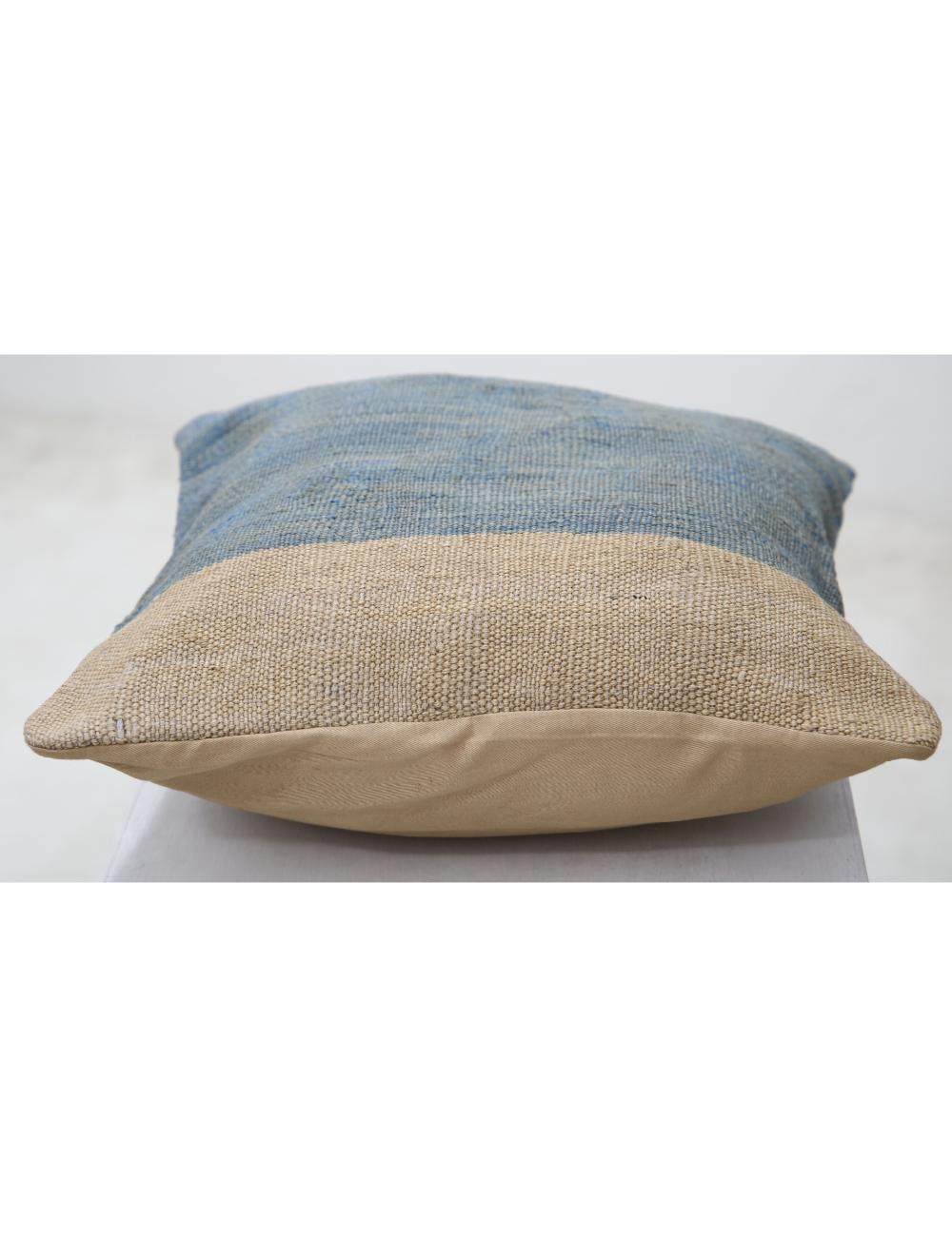 Pillows 1' 5" X 1' 5" Hand-Woven Wool Pillow 1' 5" X 1' 5" (43 X 43) / Multi / Multi