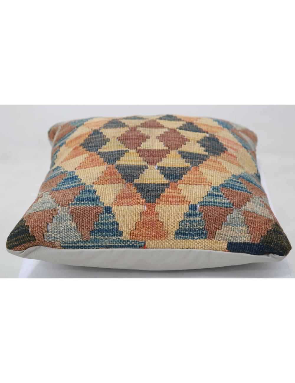 Pillows 1' 5" X 1' 5" Hand-Woven Wool Pillow 1' 5" X 1' 5" (43 X 43) / Multi / Multi