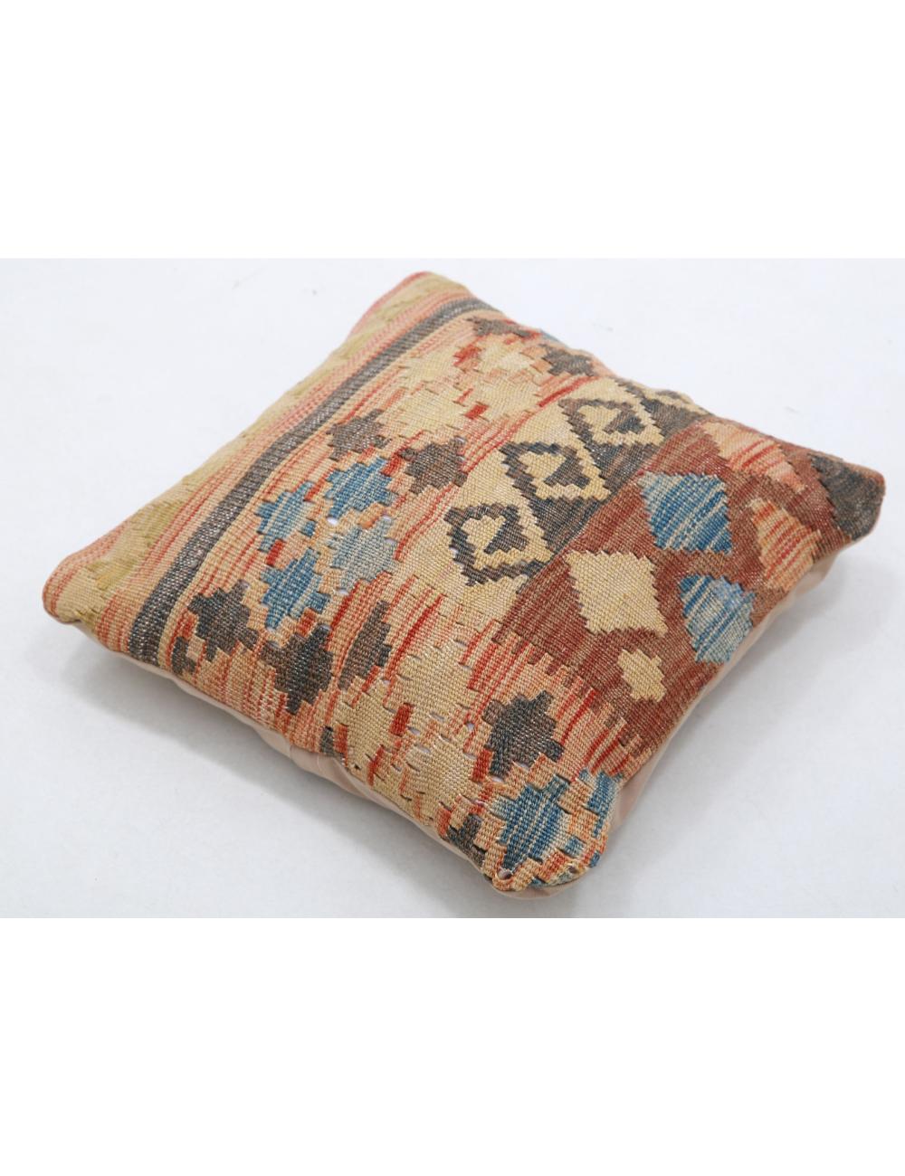 Pillows 1' 5" X 1' 5" Hand-Woven Wool Pillow 1' 5" X 1' 5" (43 X 43) / Multi / Multi