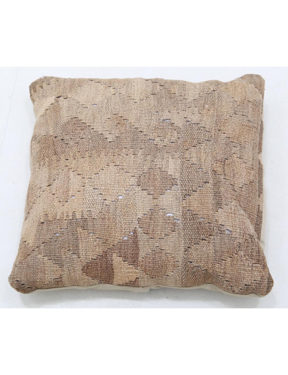 Pillows 1' 5" X 1' 5" Hand-Woven Wool Pillow 1' 5" X 1' 5" (43 X 43) / Multi / Multi