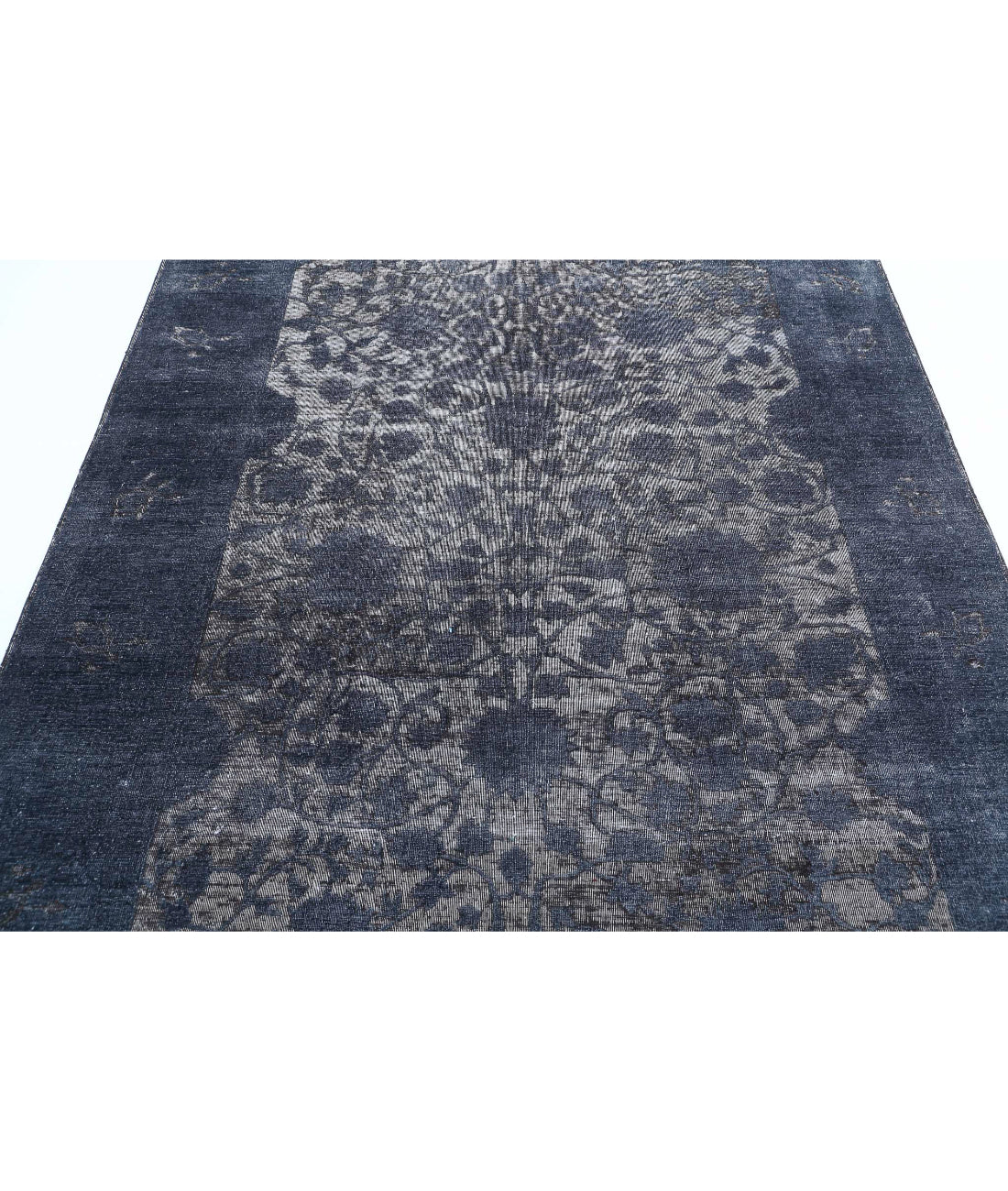 Onyx 5'11'' X 7'10'' Hand-Knotted Wool Rug 5'11'' x 7'10'' (178 X 235) / Grey / Ivory