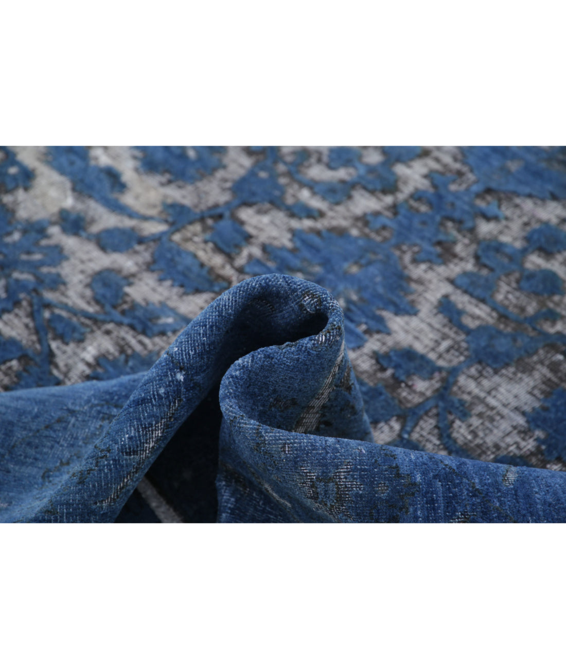 Onyx 7'8'' X 9'5'' Hand-Knotted Wool Rug 7'8'' x 9'5'' (230 X 283) / Blue / Blue