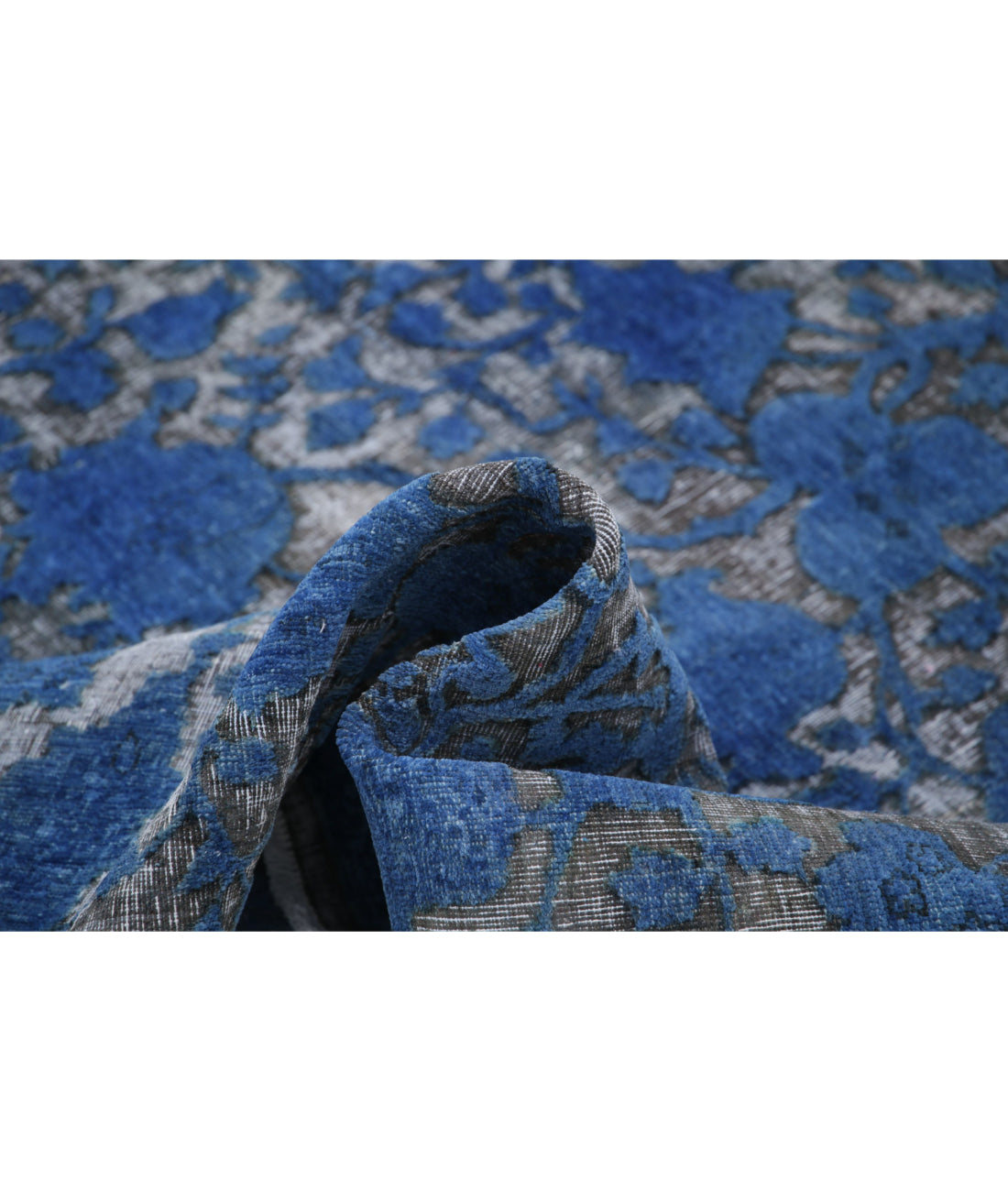 Onyx 6'5'' X 6'4'' Hand-Knotted Wool Rug 6'5'' x 6'4'' (193 X 190) / Blue / Blue