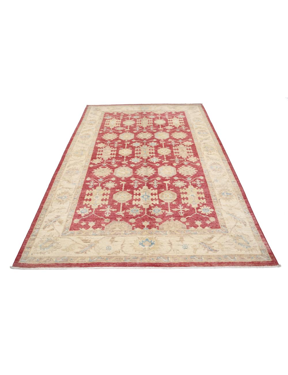 Serenity 5' 6" X 8' 2" Hand-Knotted Wool Rug 5' 6" X 8' 2" (168 X 249) / Ivory / Red