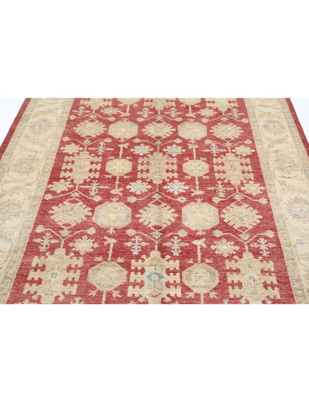 Serenity 5' 6" X 8' 2" Hand-Knotted Wool Rug 5' 6" X 8' 2" (168 X 249) / Ivory / Red