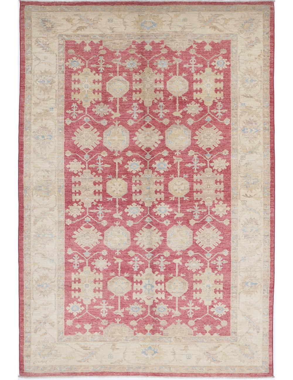 Serenity 5' 6" X 8' 2" Hand-Knotted Wool Rug 5' 6" X 8' 2" (168 X 249) / Ivory / Red