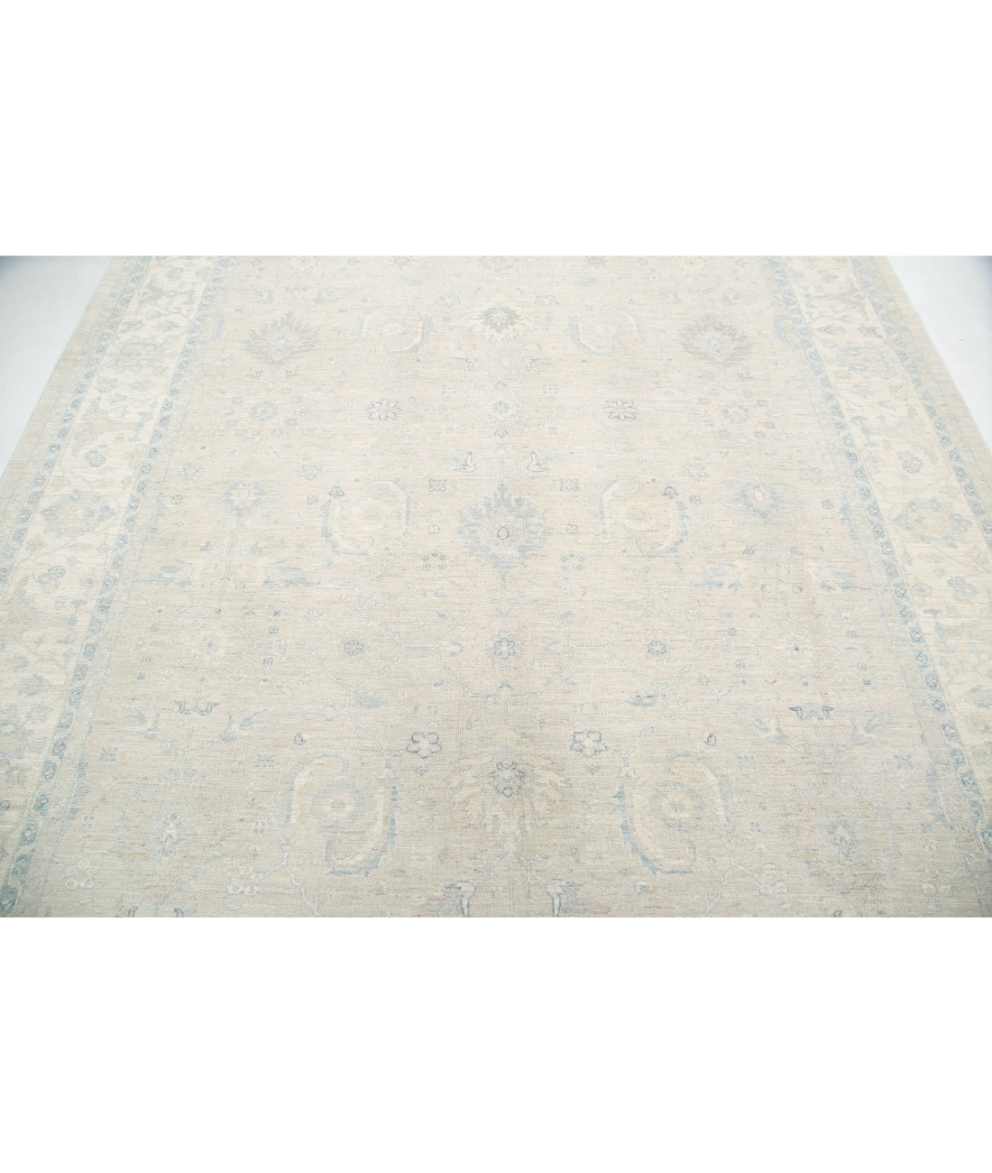 Serenity 8'1'' X 9'8'' Hand-Knotted Wool Rug 8'1'' x 9'8'' (243 X 290) / Ivory / Blue